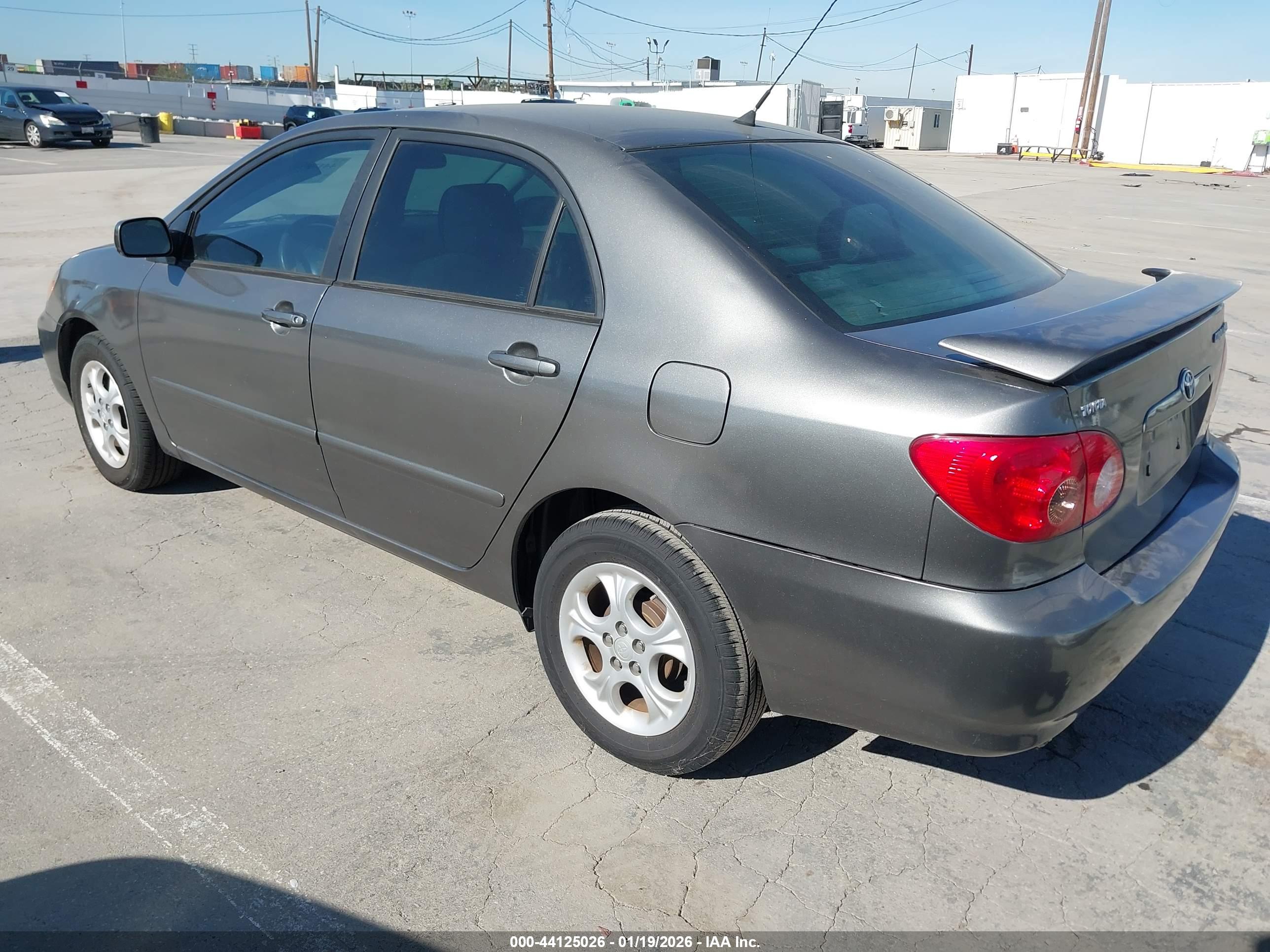 TOYOTA COROLLA image 3