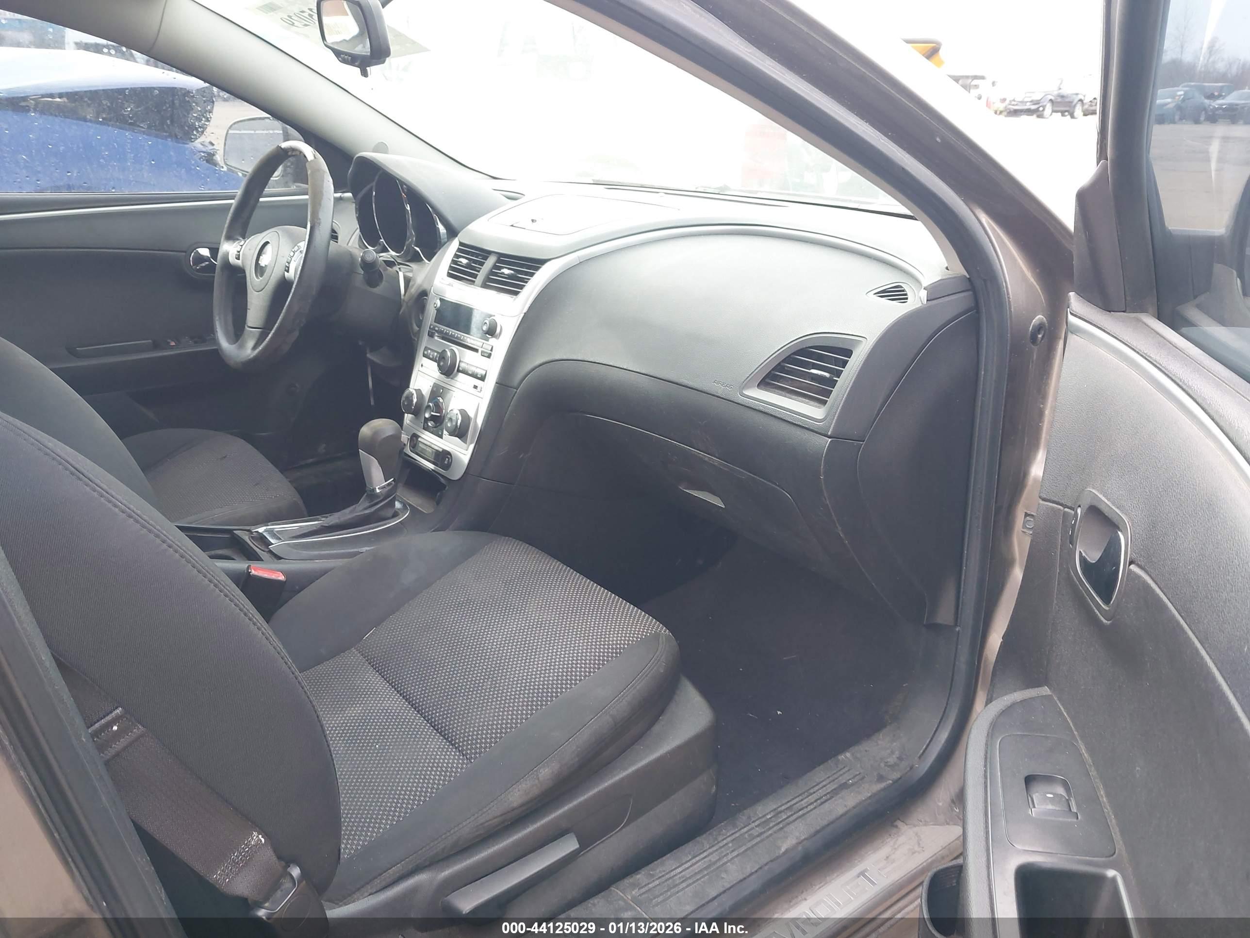 CHEVROLET MALIBU image 5
