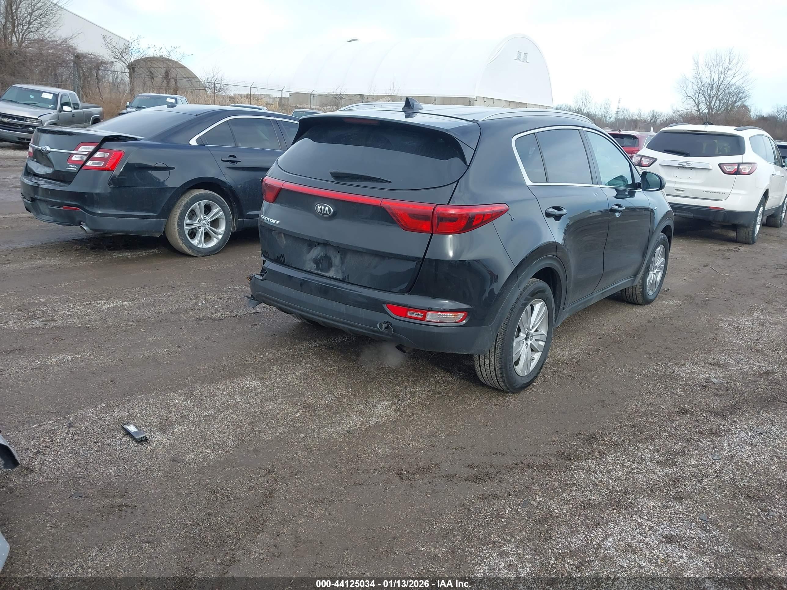 KIA SPORTAGE image 4