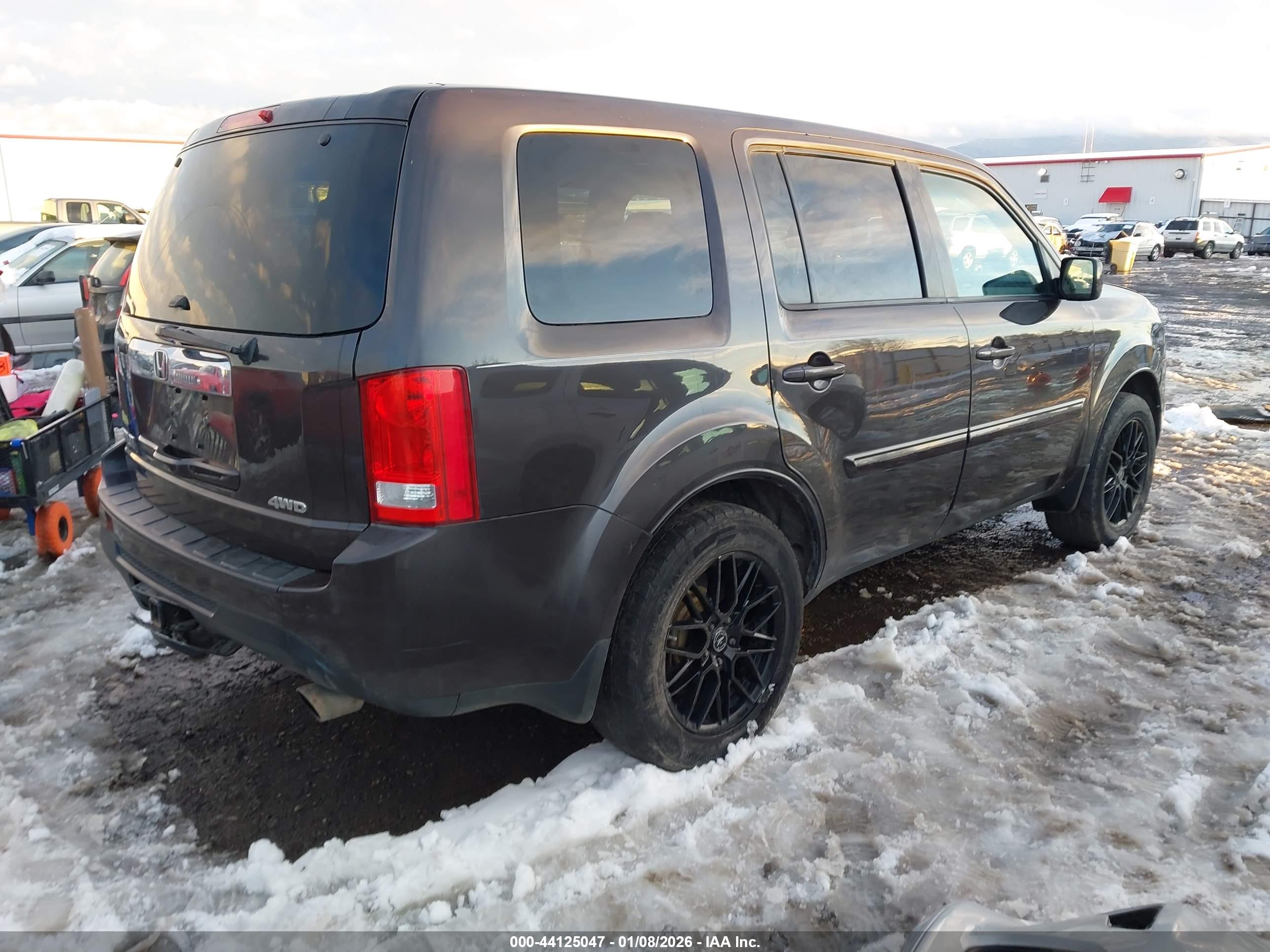 HONDA PILOT image 4