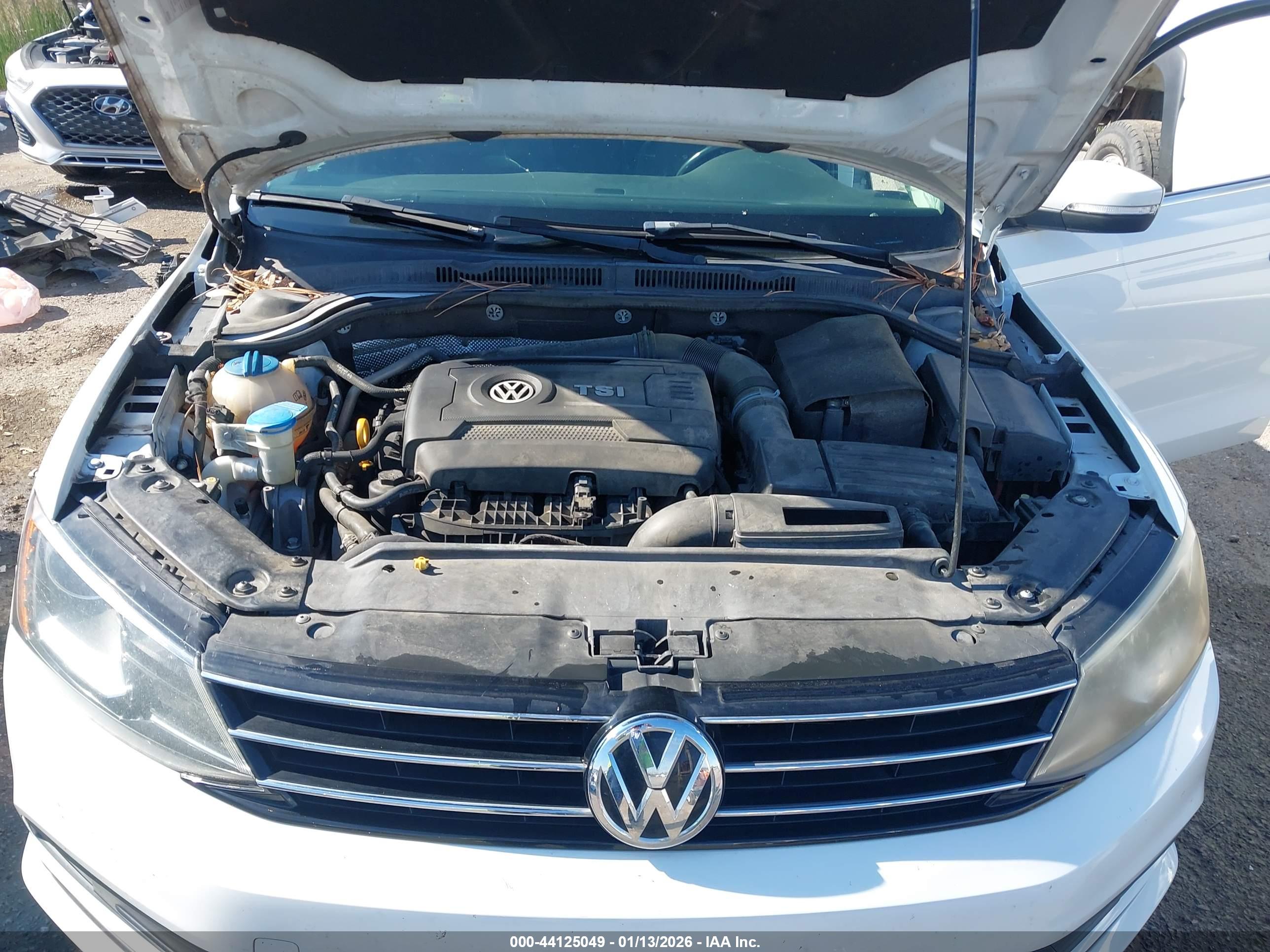 VOLKSWAGEN JETTA image 10