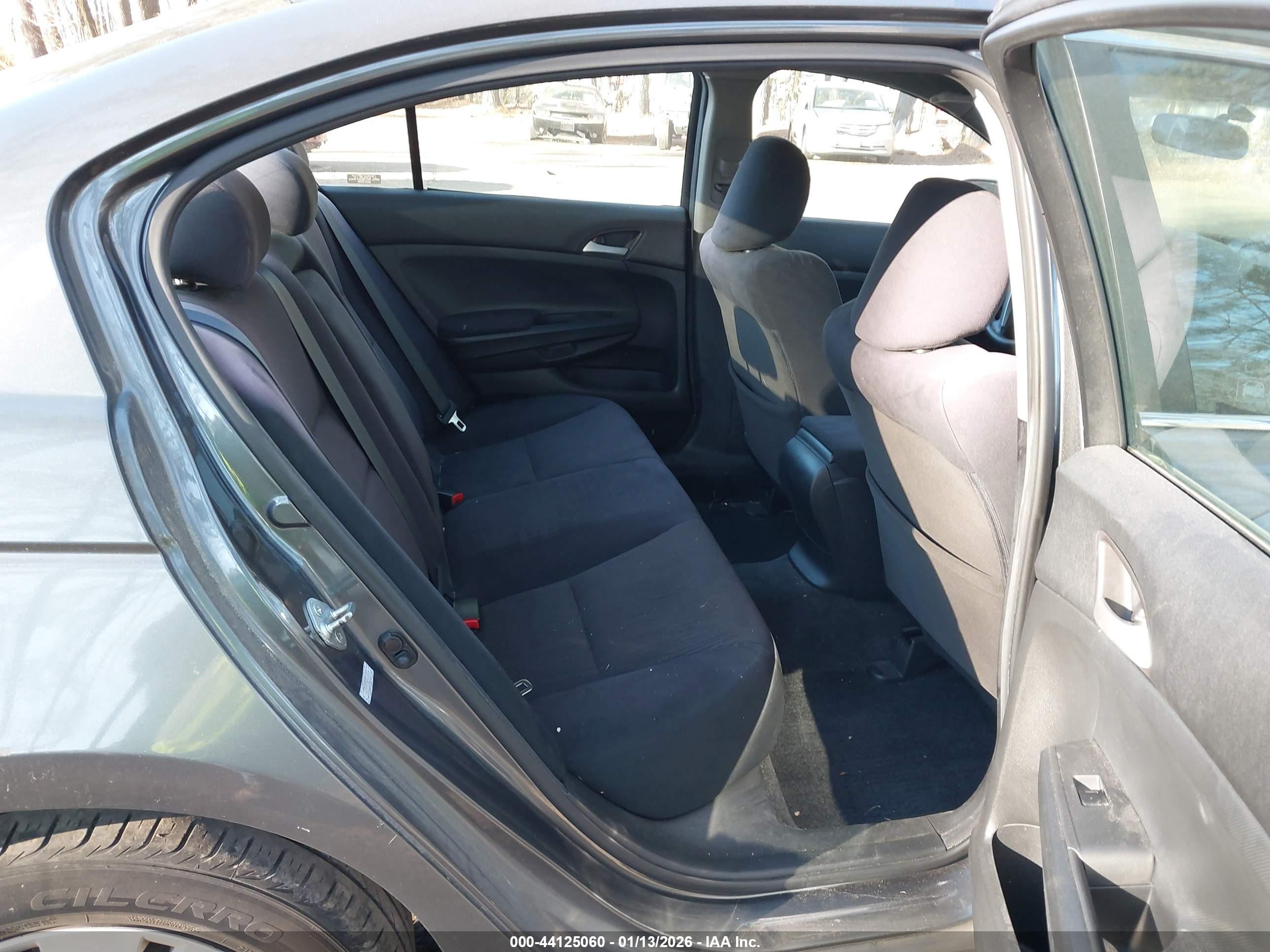 HONDA ACCORD image 8