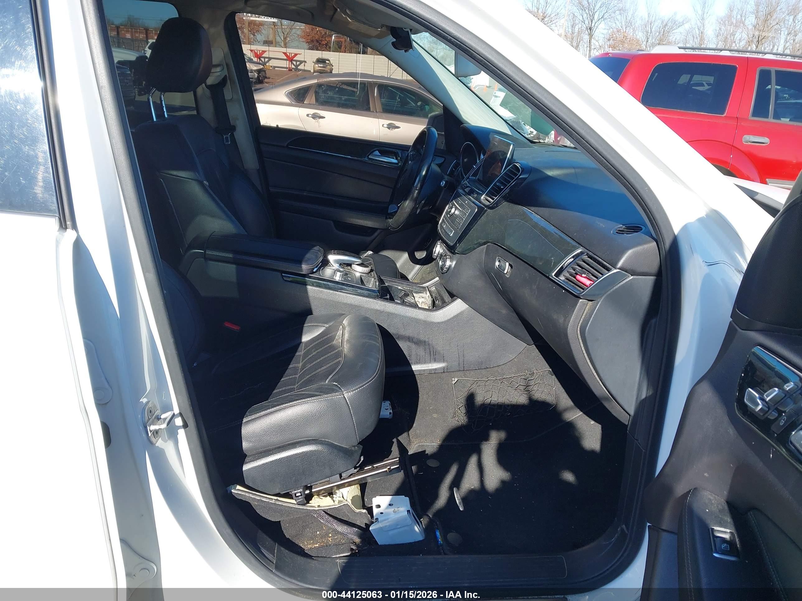 MERCEDES-BENZ GLE image 5