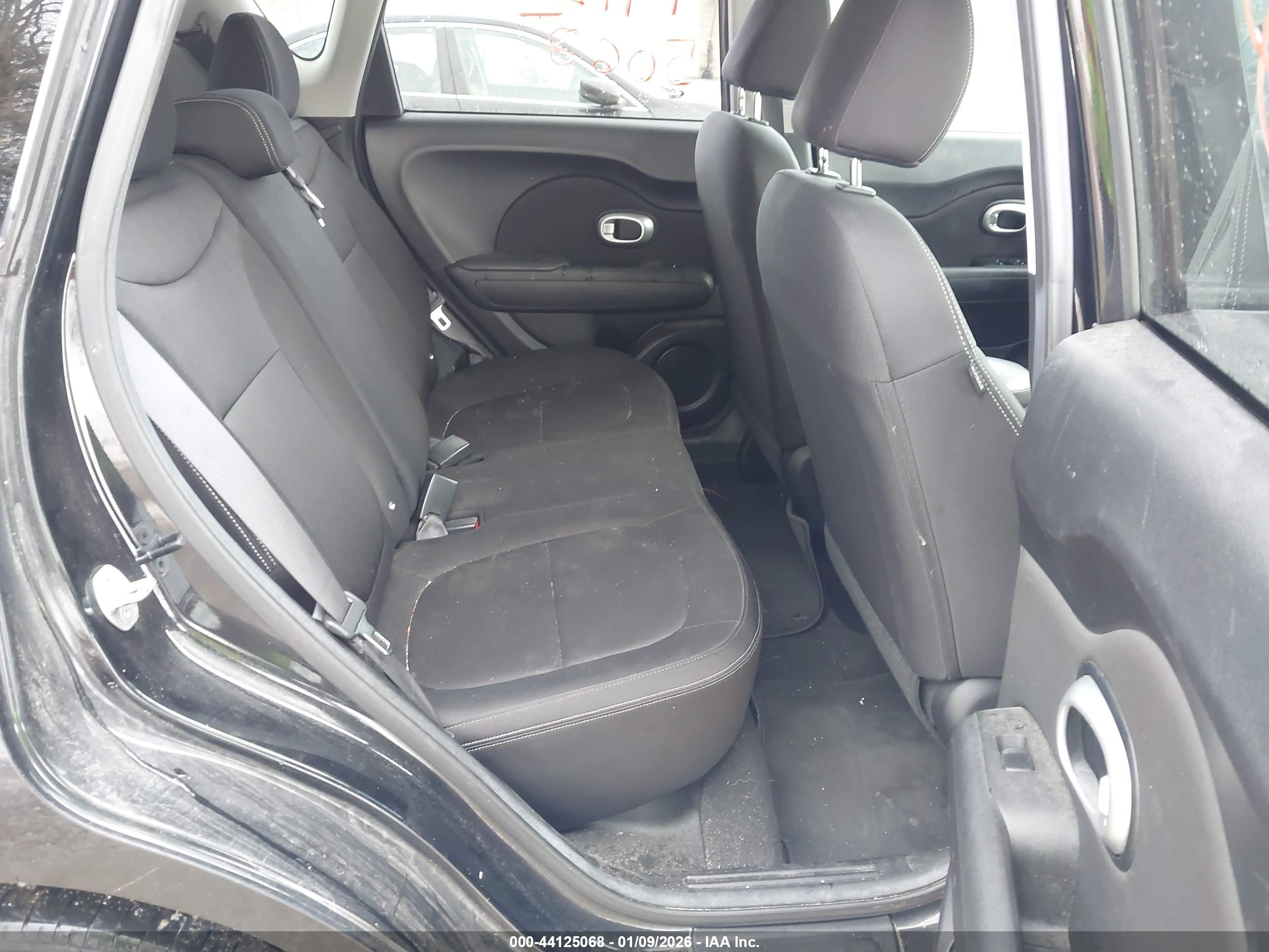 KIA SOUL image 8