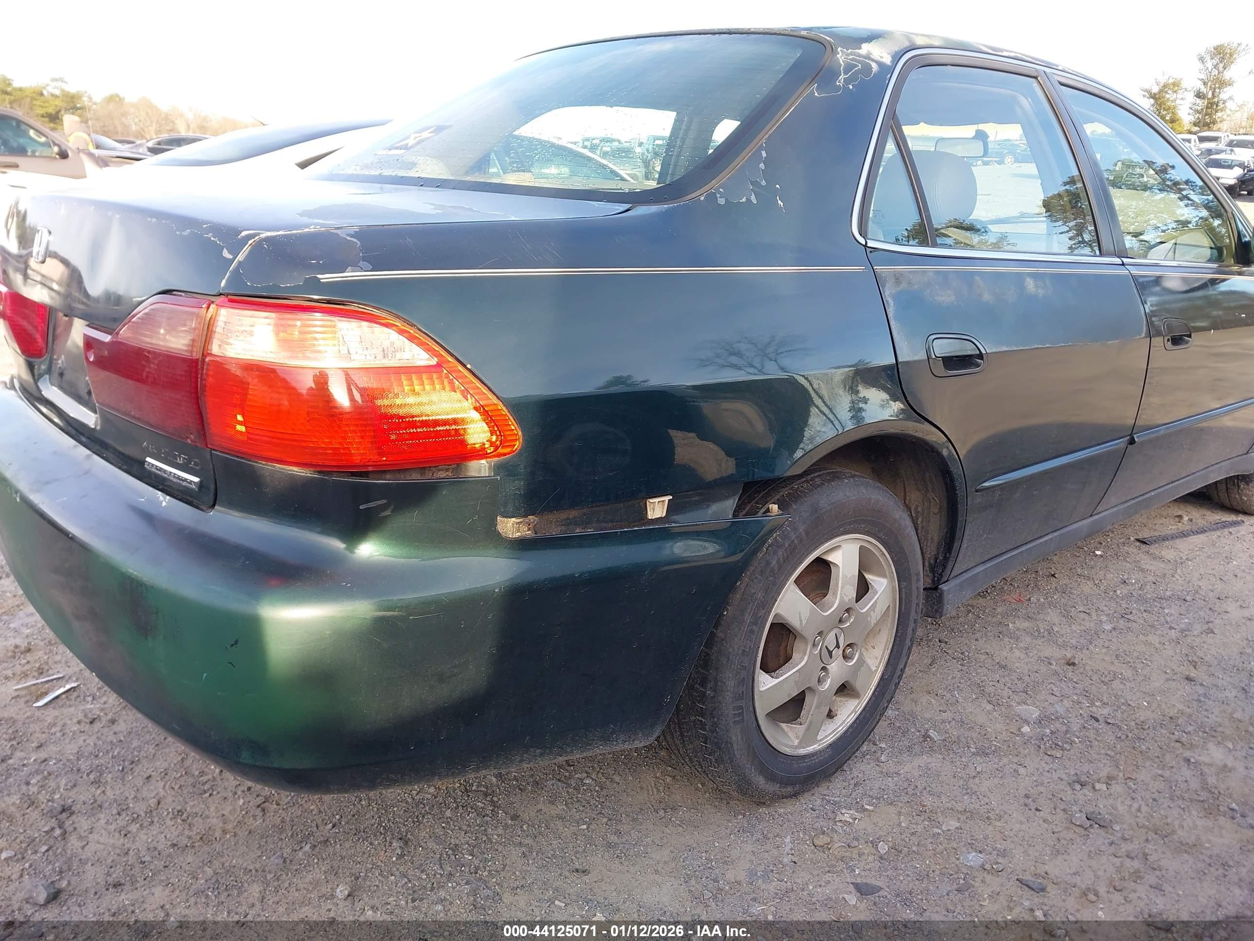 HONDA ACCORD image 6
