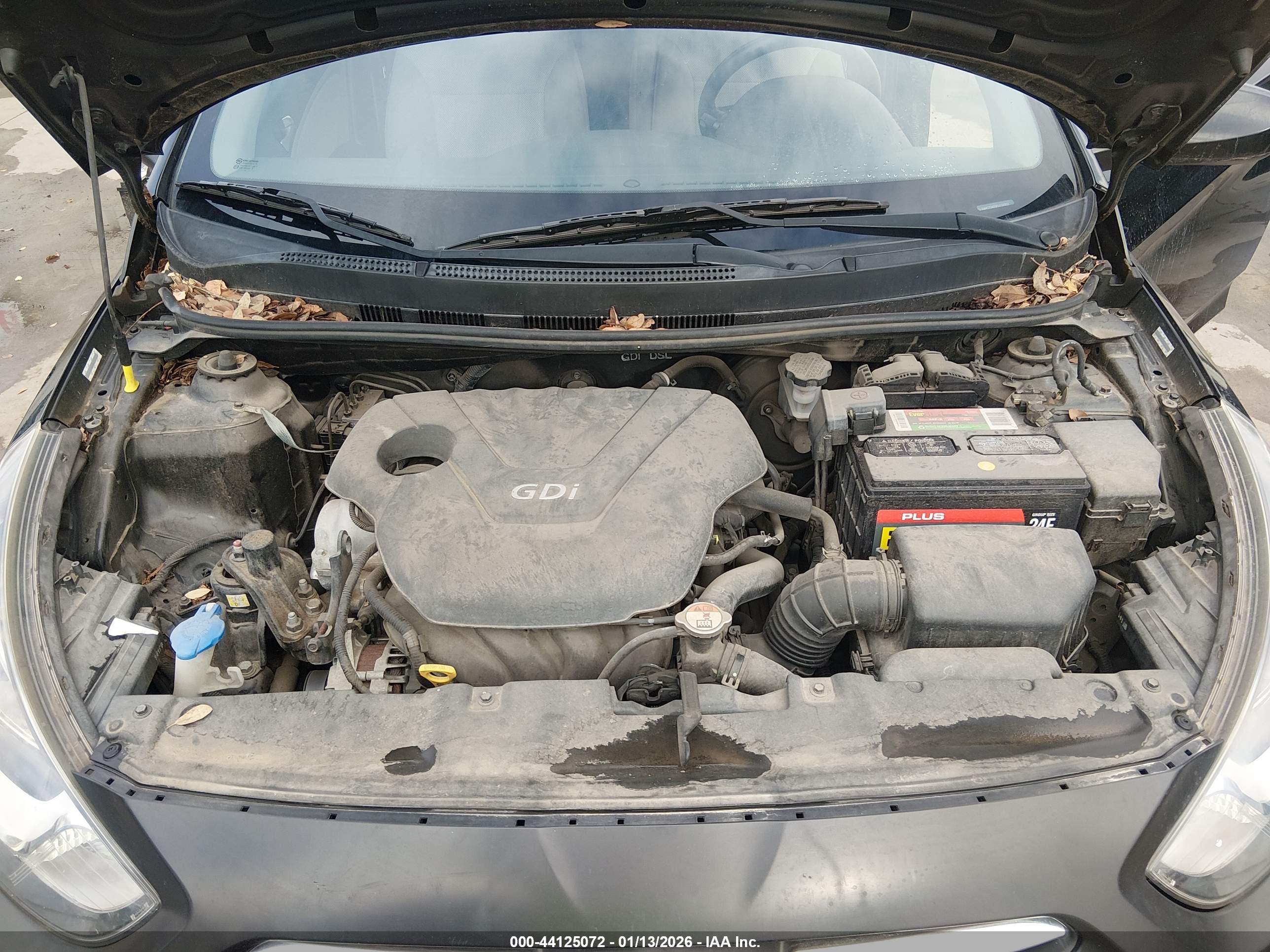 HYUNDAI ACCENT image 10
