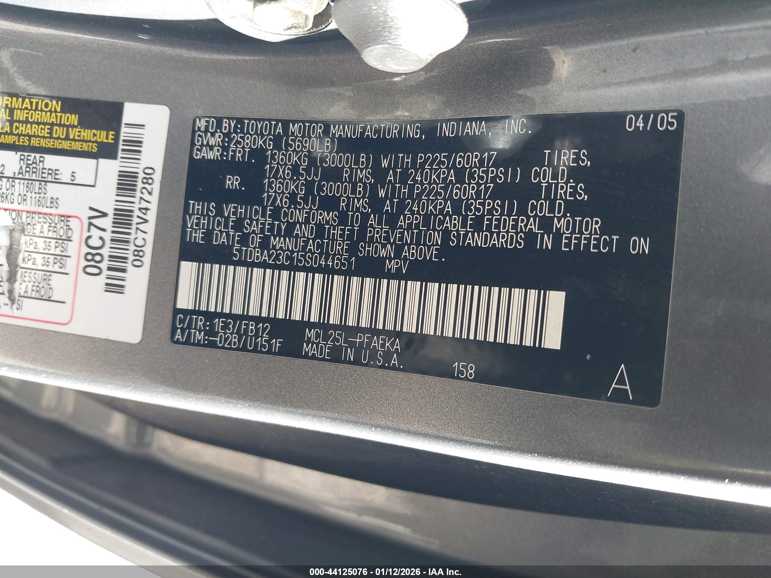 TOYOTA SIENNA image 9