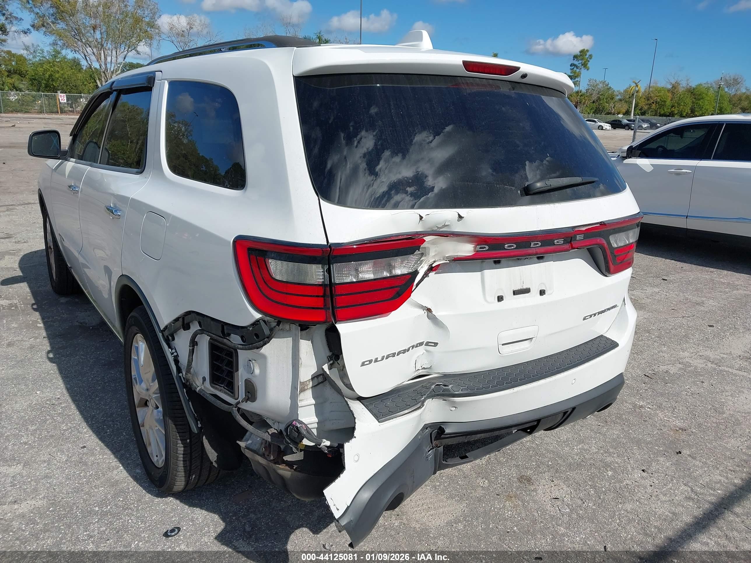 DODGE DURANGO image 6