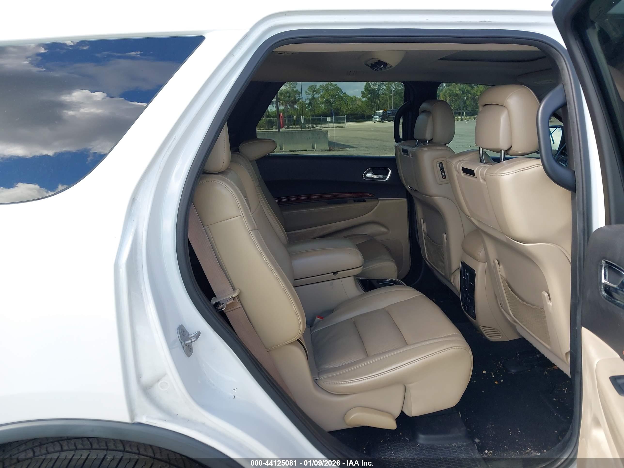 DODGE DURANGO image 8