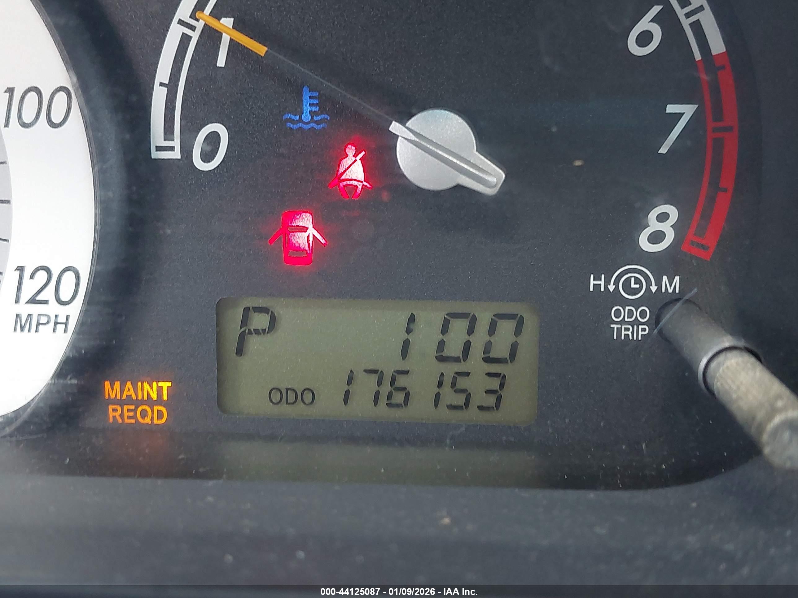 SCION XA image 7