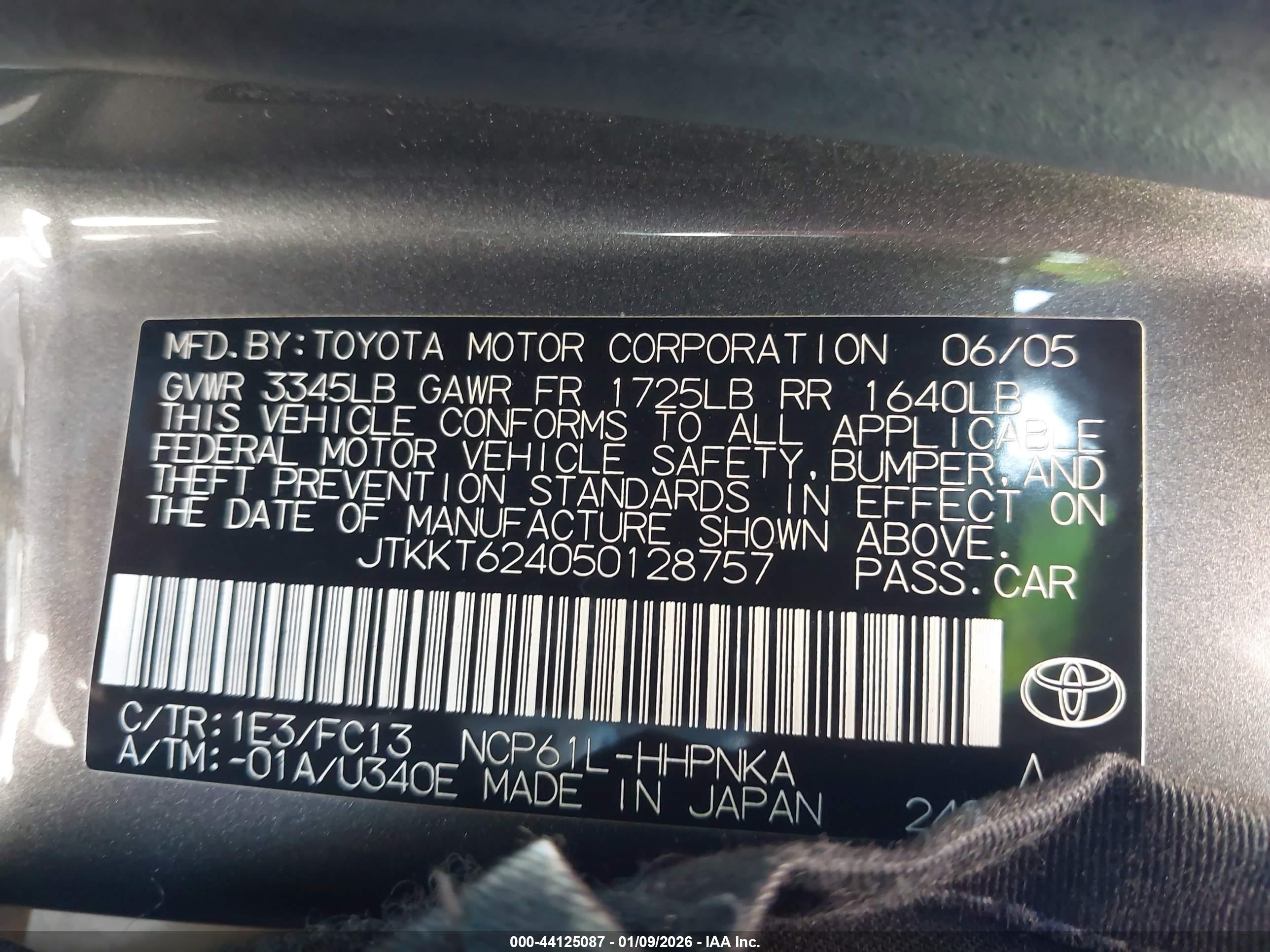 SCION XA image 9