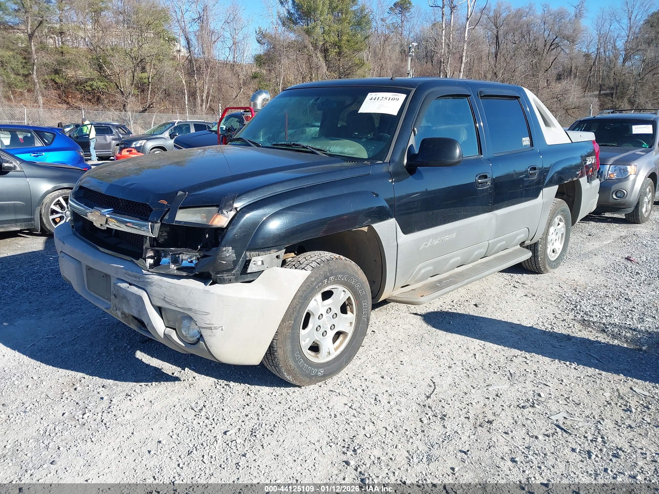 CHEVROLET AVALANCHE image 2