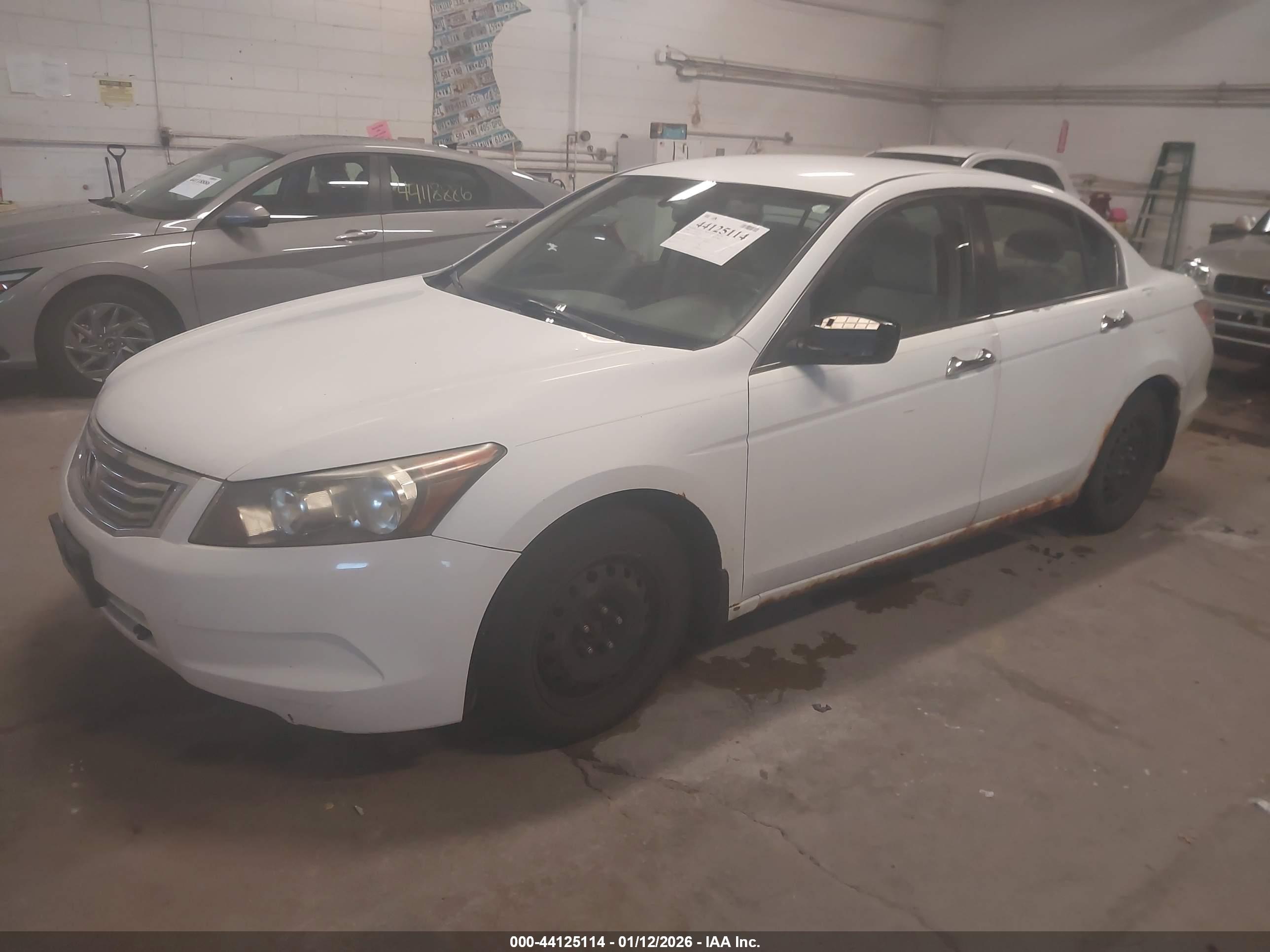 HONDA ACCORD image 2