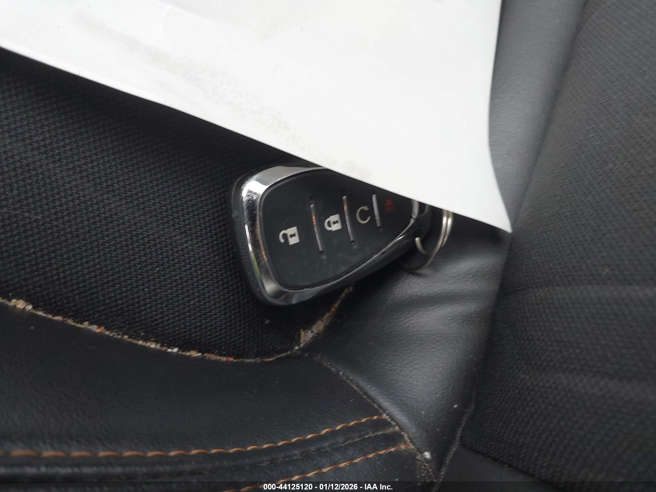 CHEVROLET TRAX image 11