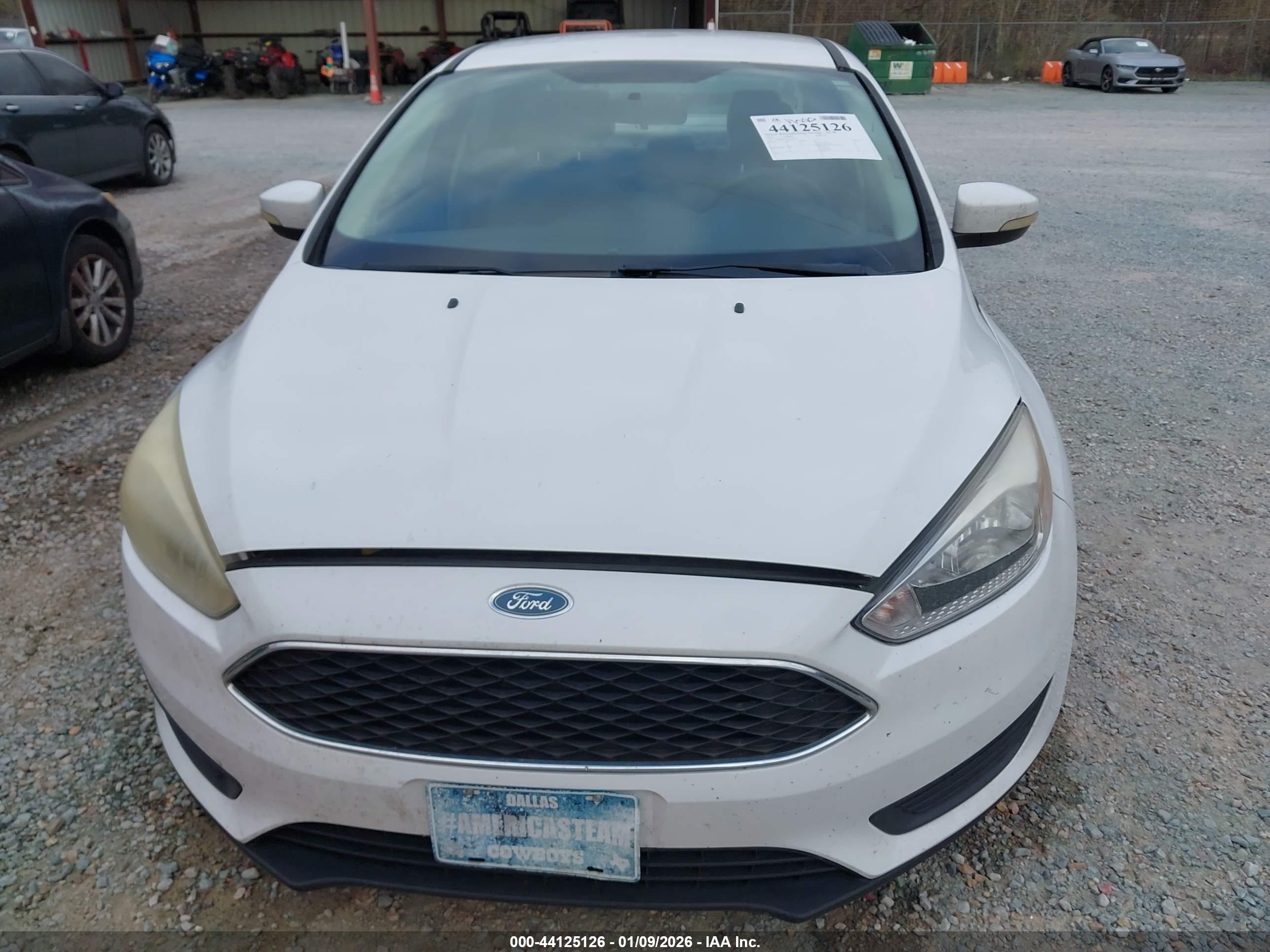 FORD FOCUS image 6