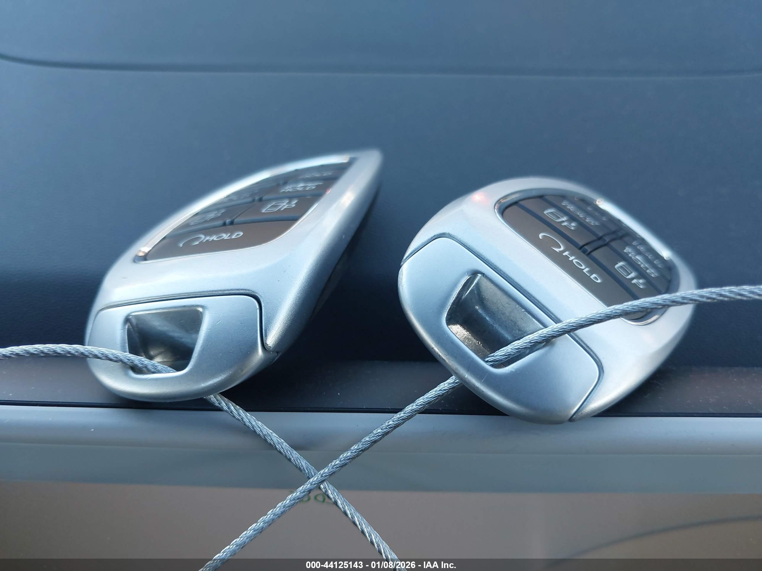 HYUNDAI IONIQ image 11