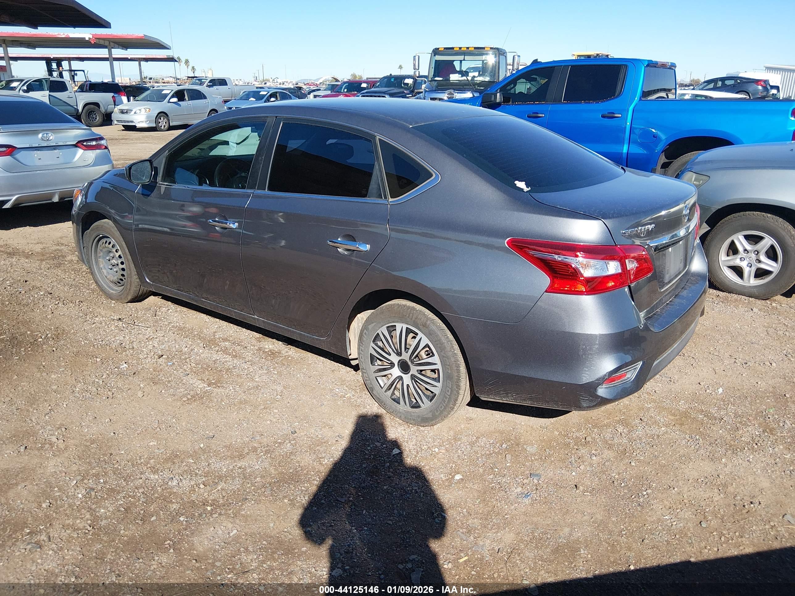 NISSAN SENTRA image 3