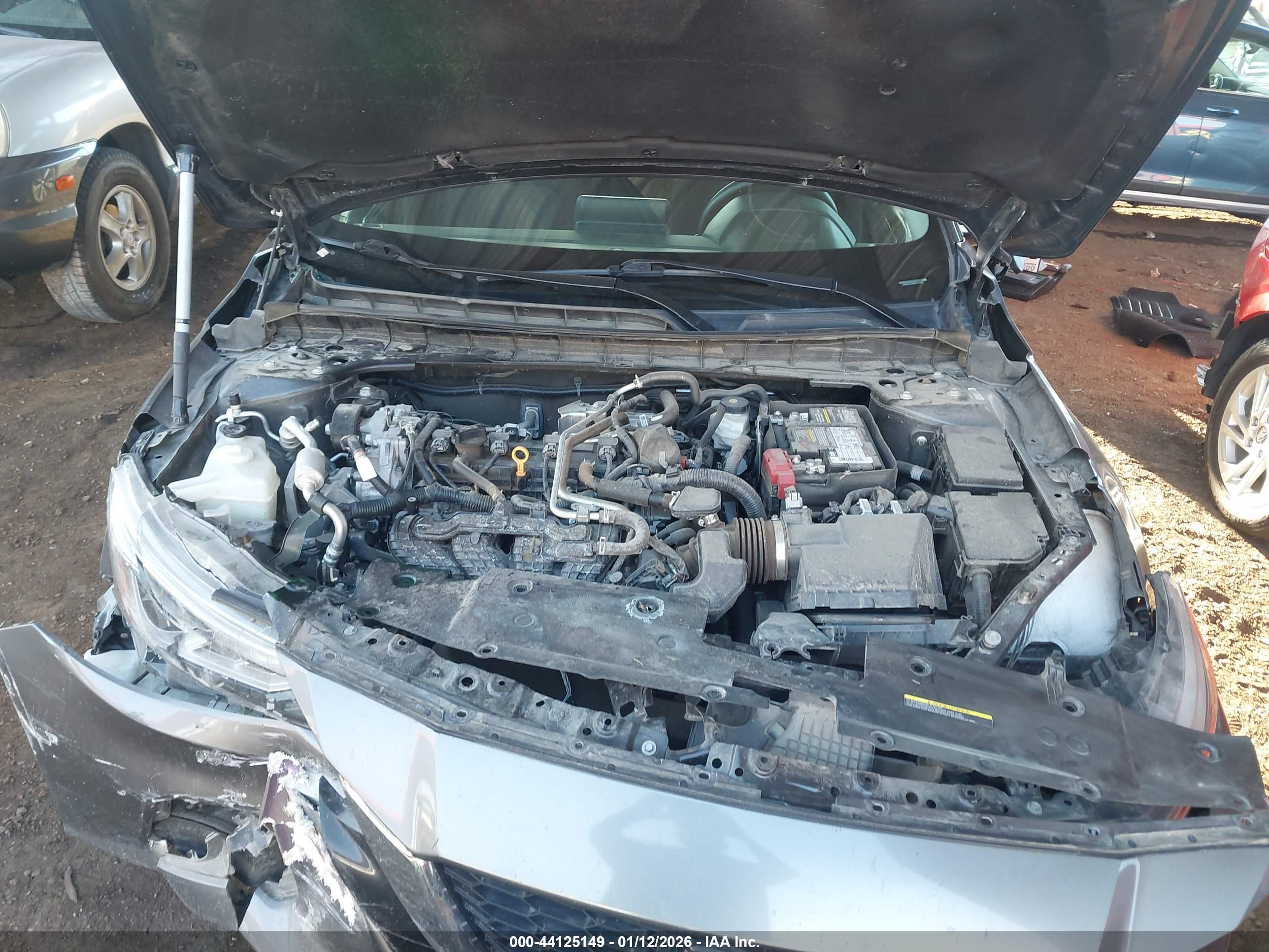 NISSAN ALTIMA image 10