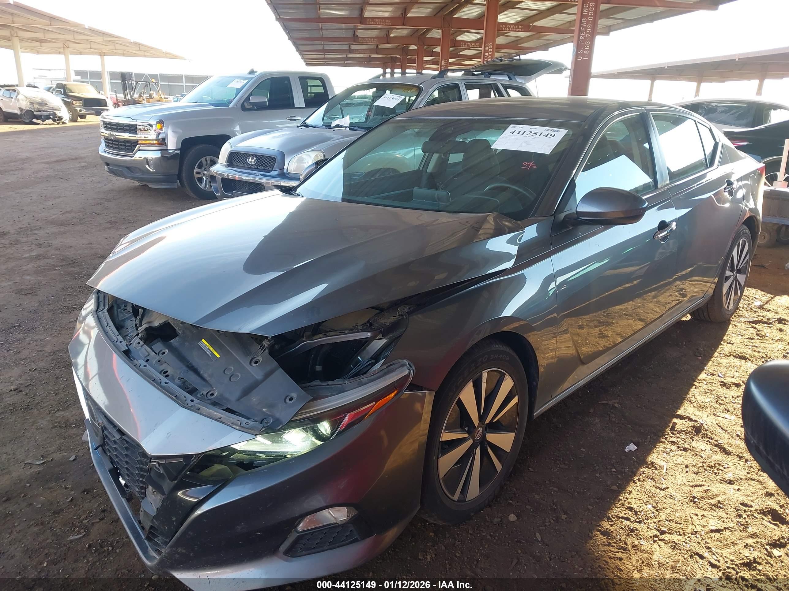 NISSAN ALTIMA image 6