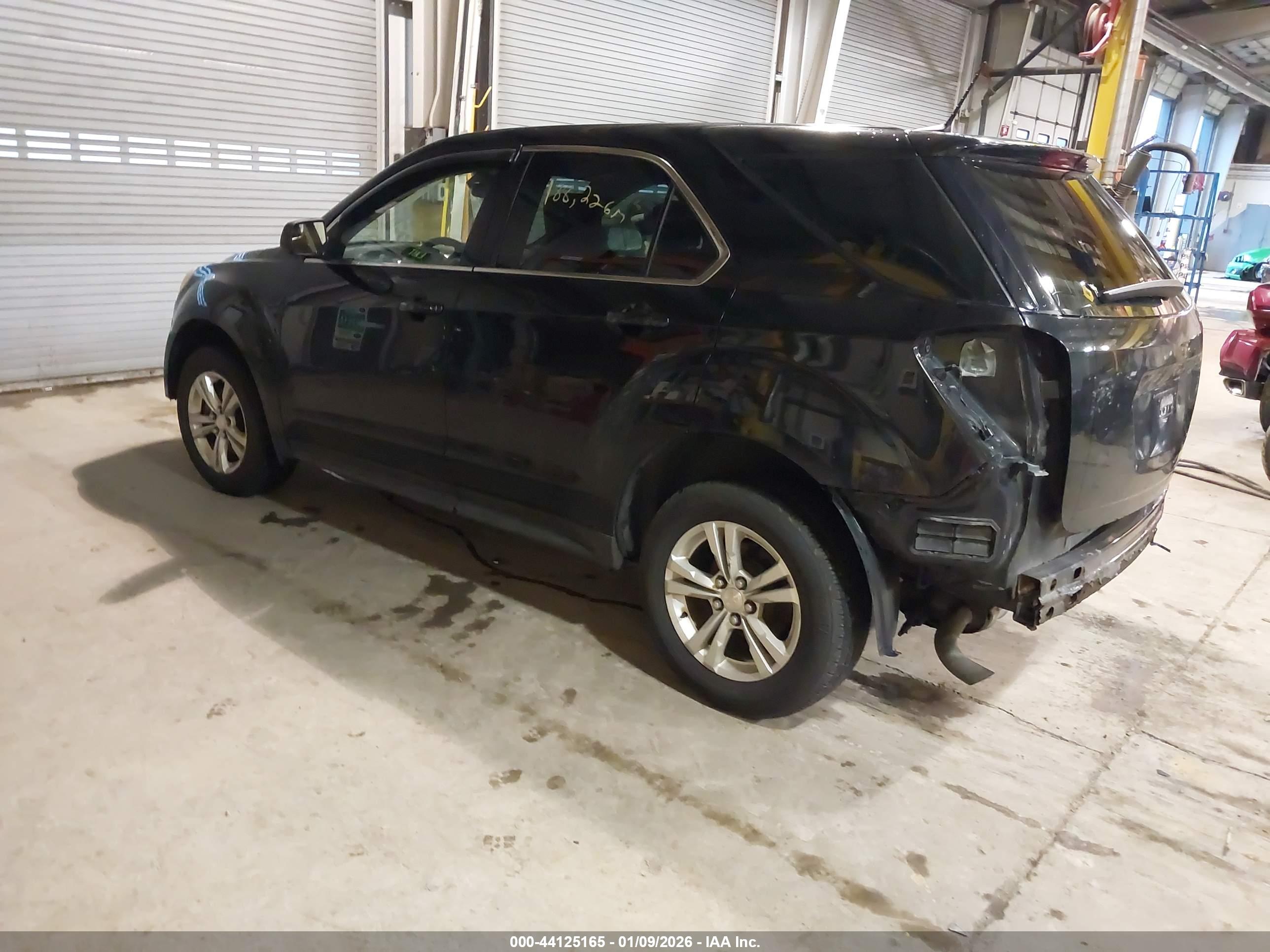 CHEVROLET EQUINOX image 3