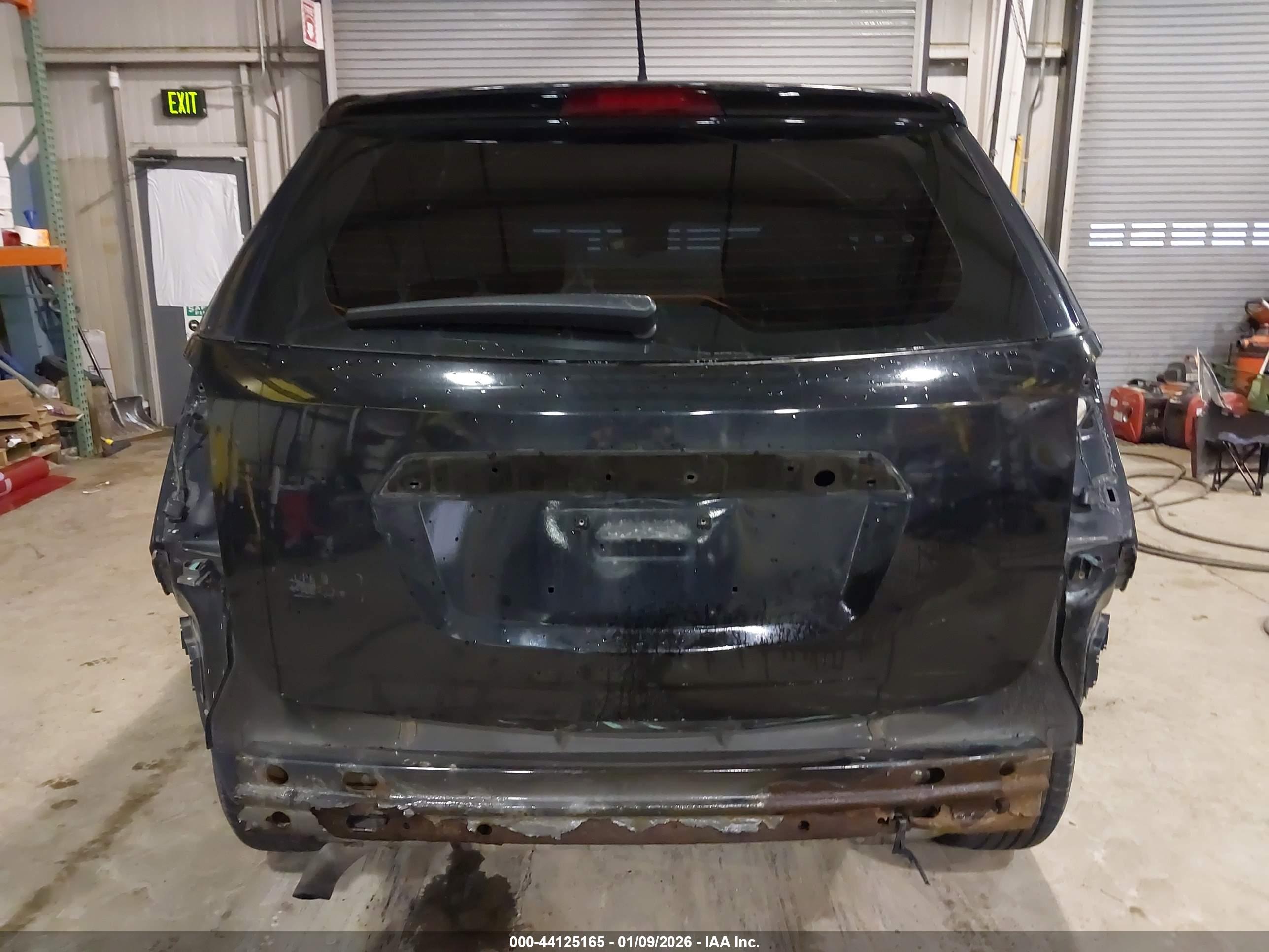 CHEVROLET EQUINOX image 6
