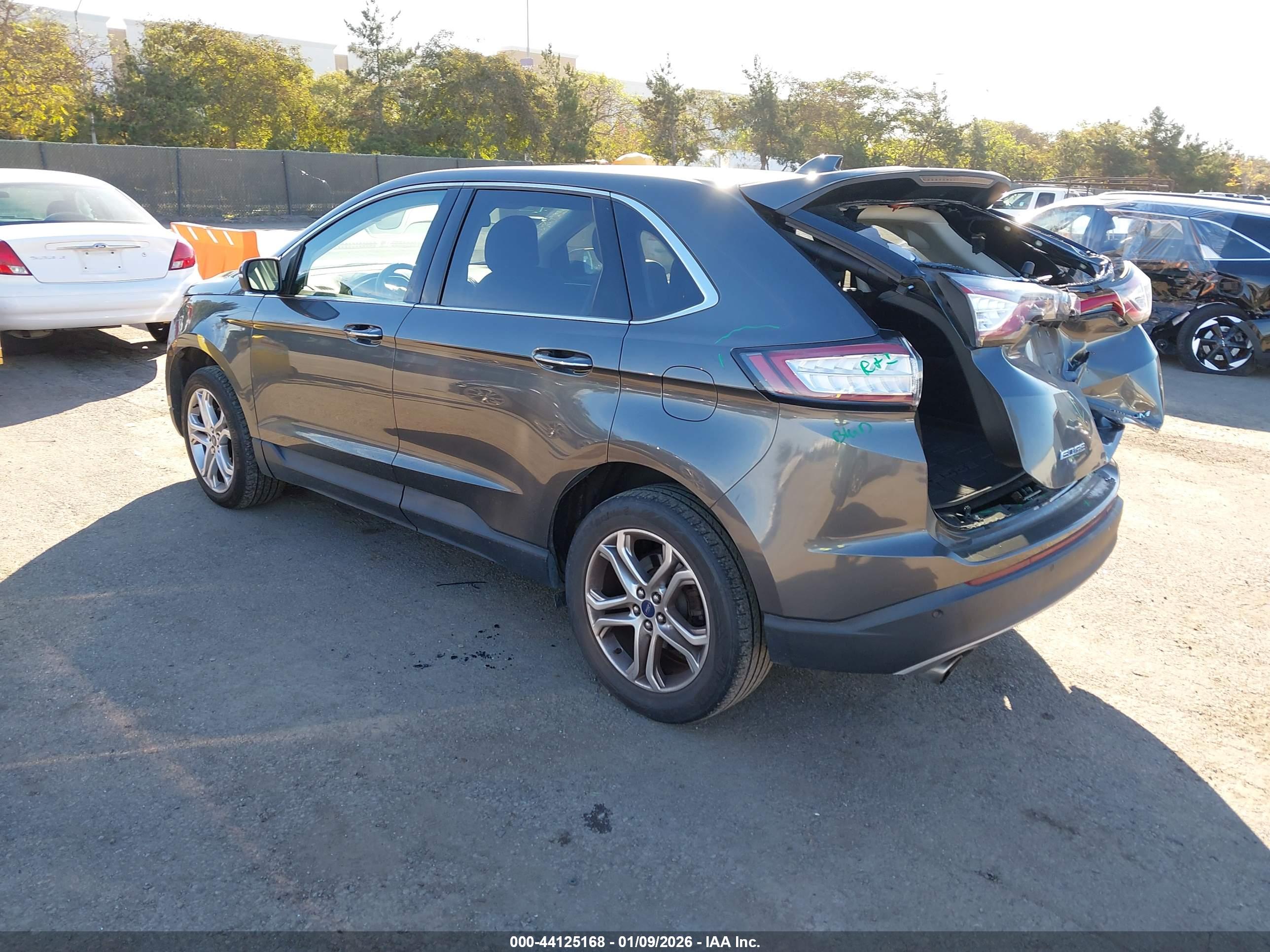 FORD EDGE image 3