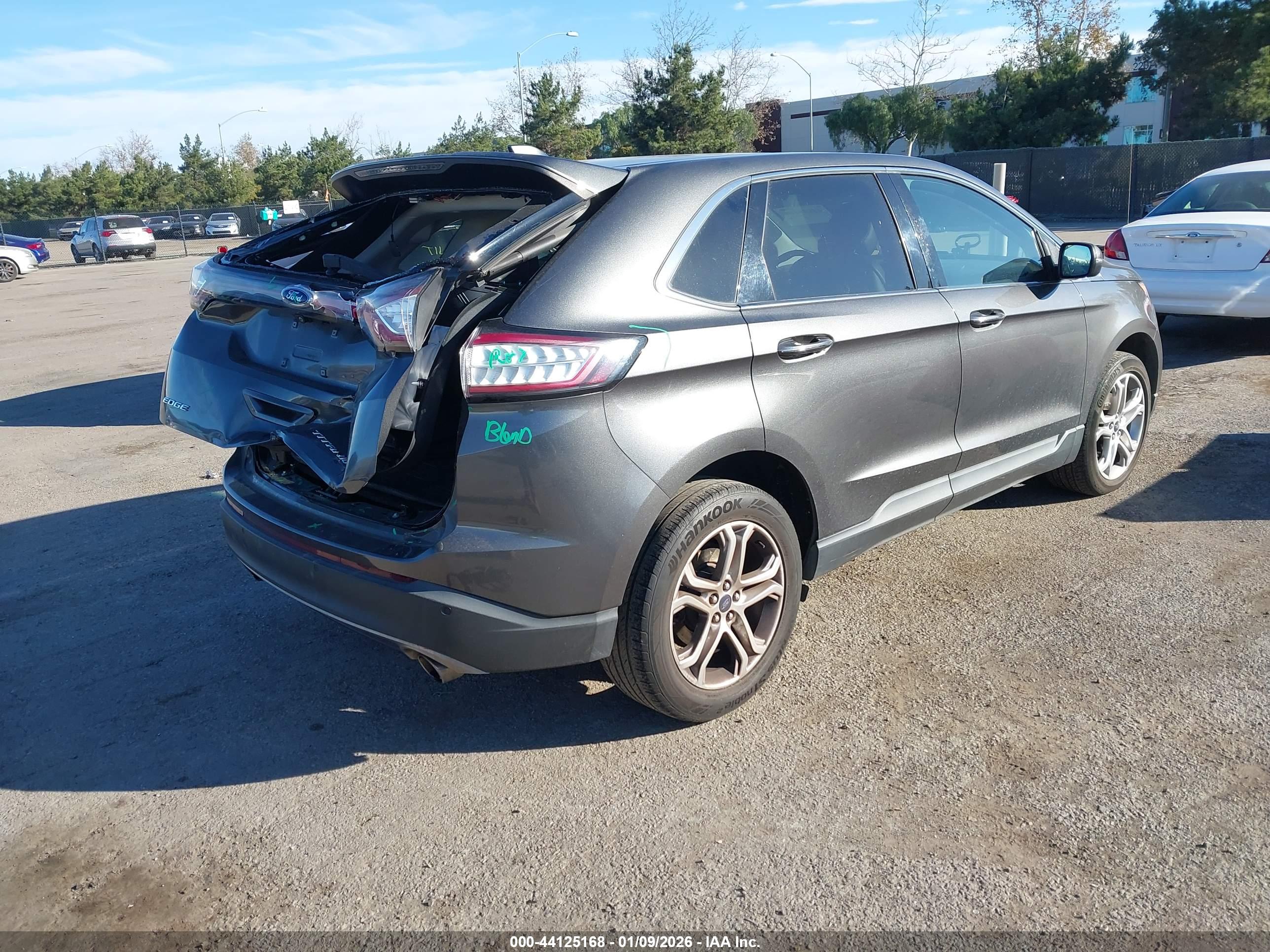 FORD EDGE image 4