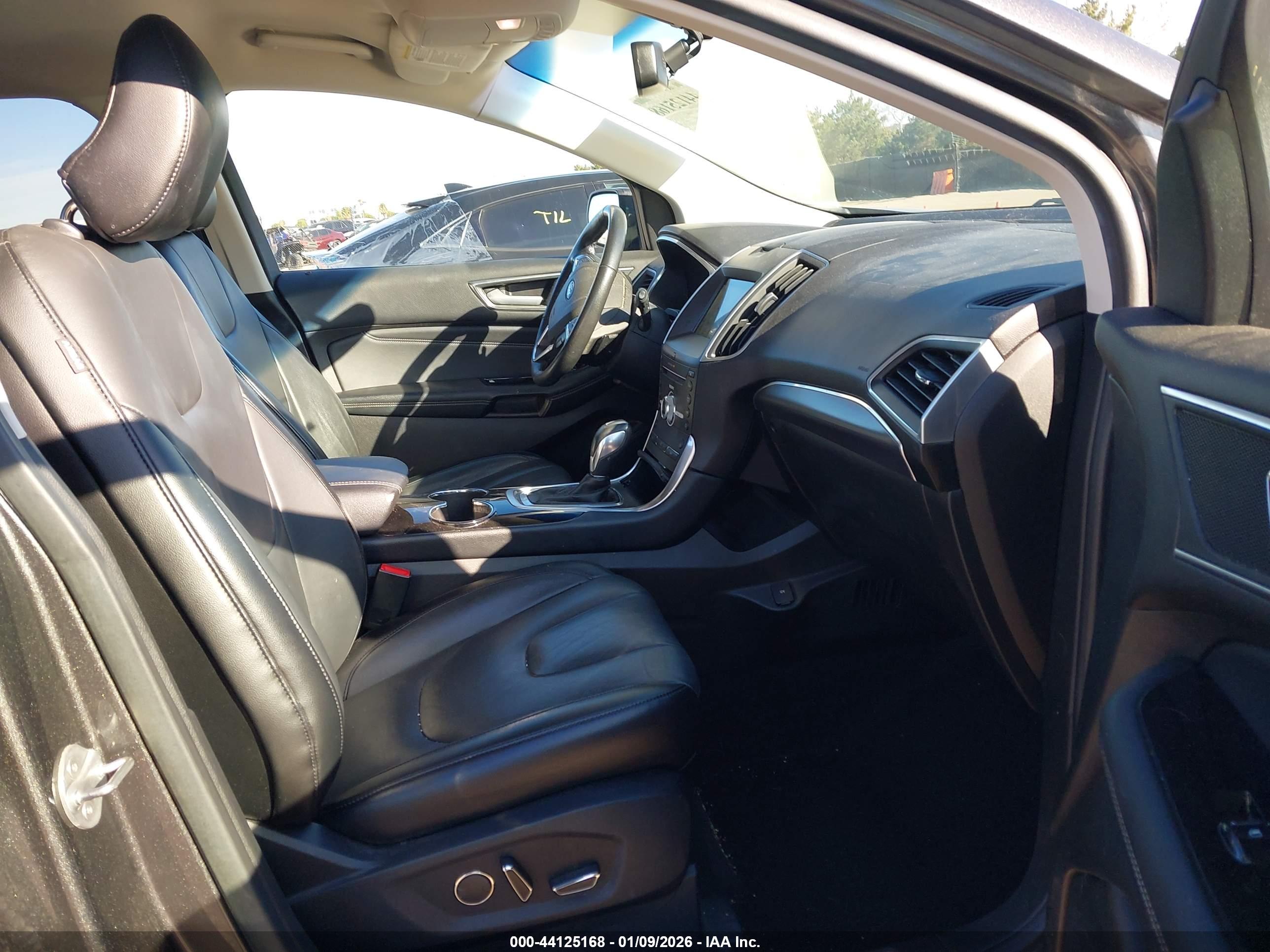 FORD EDGE image 5