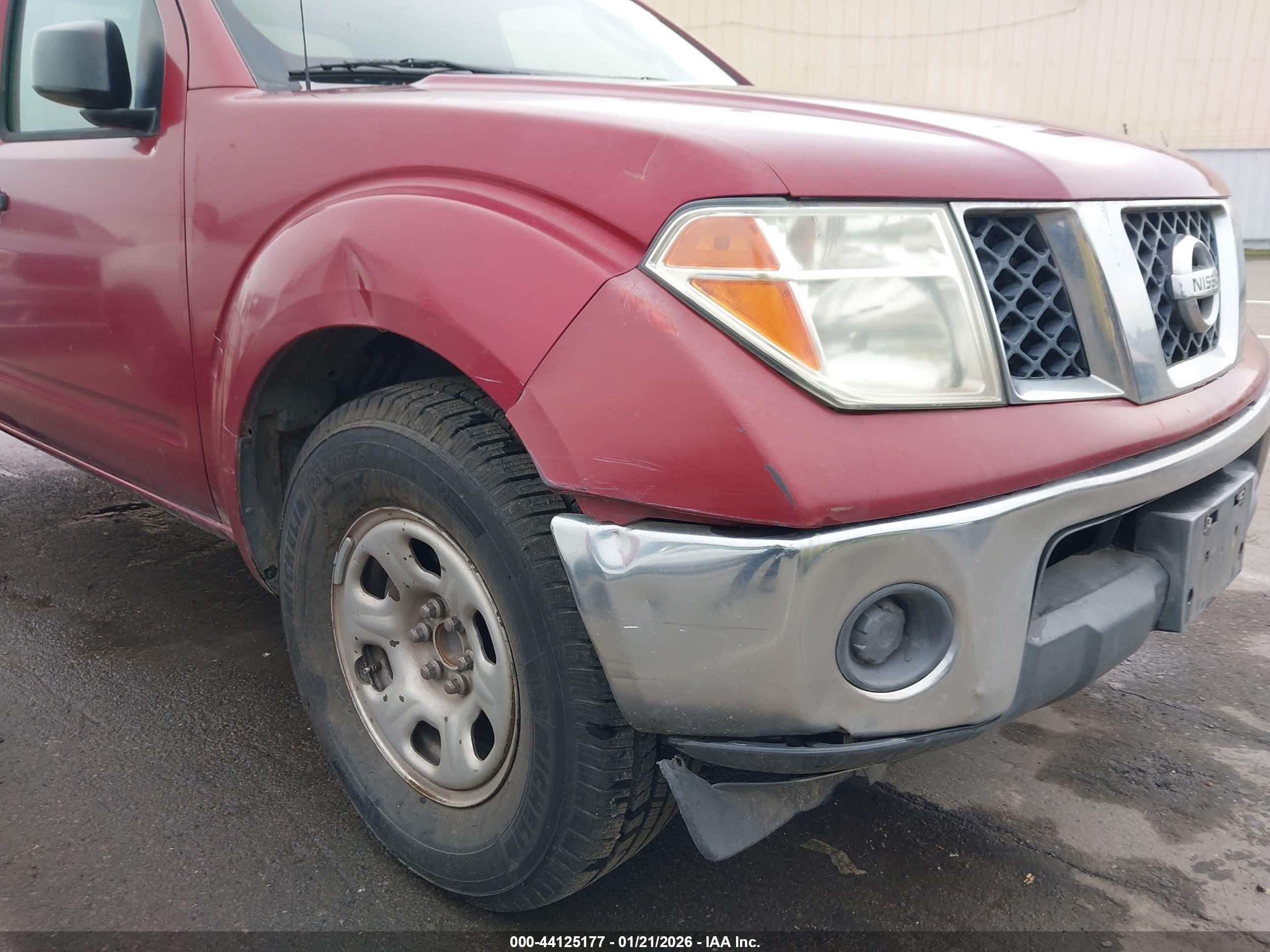 NISSAN FRONTIER image 6