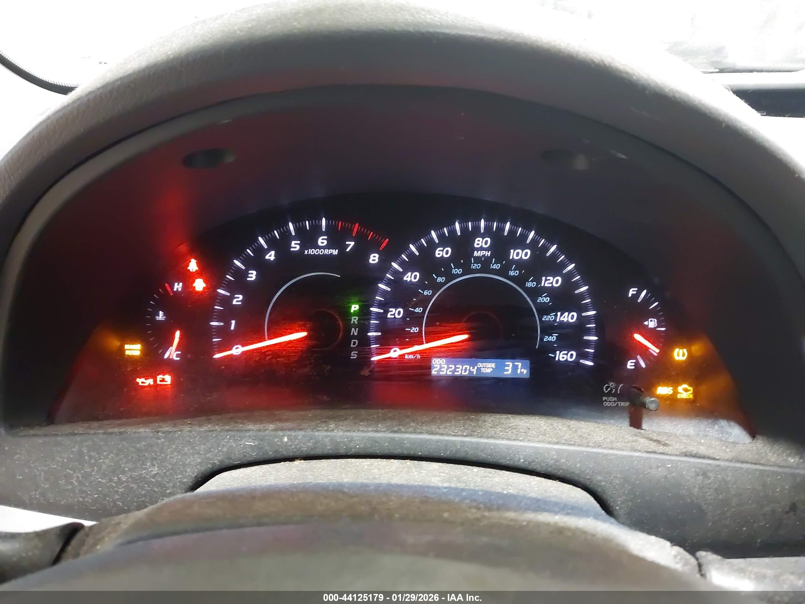 TOYOTA CAMRY image 7