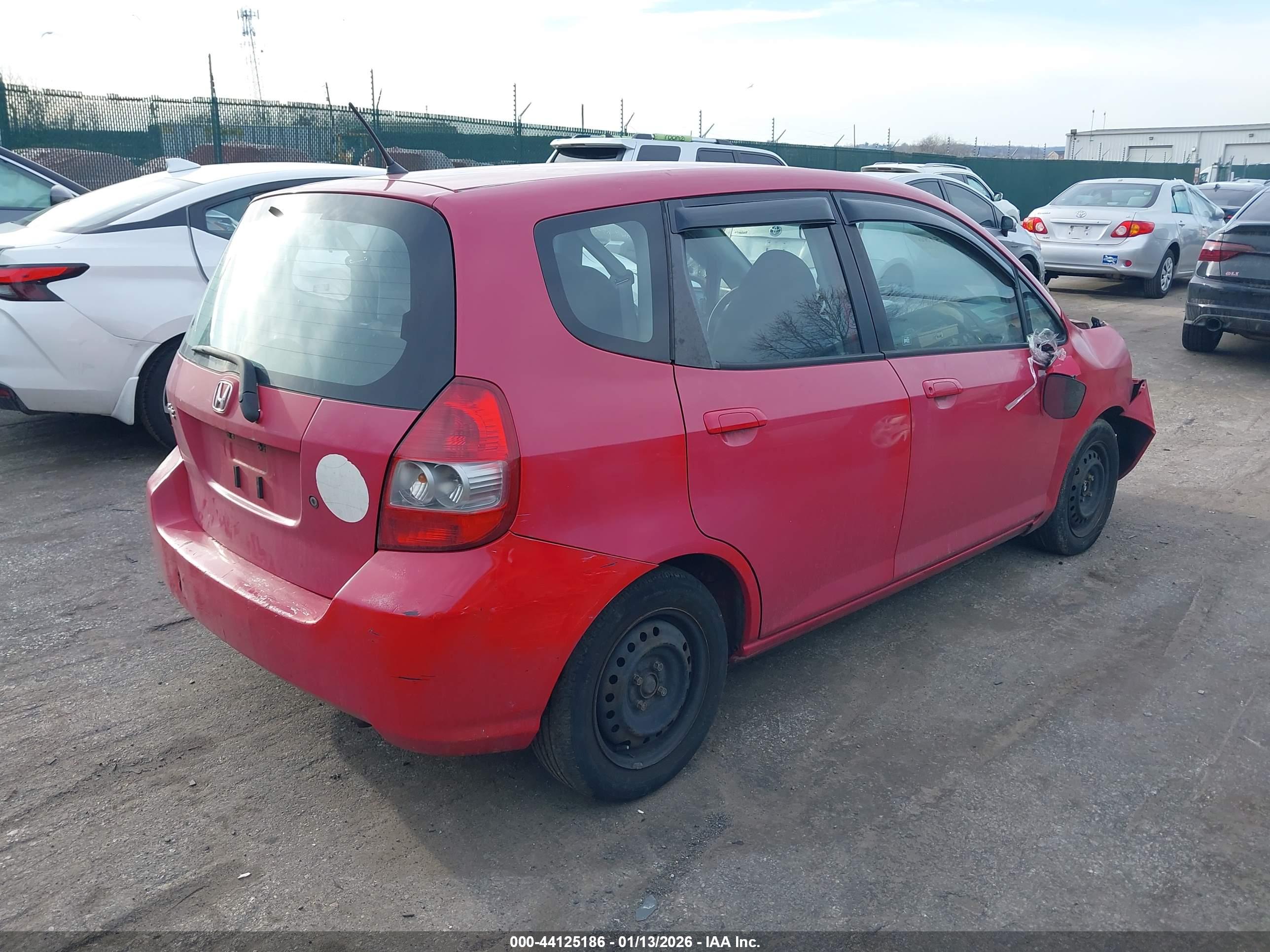 HONDA FIT image 4