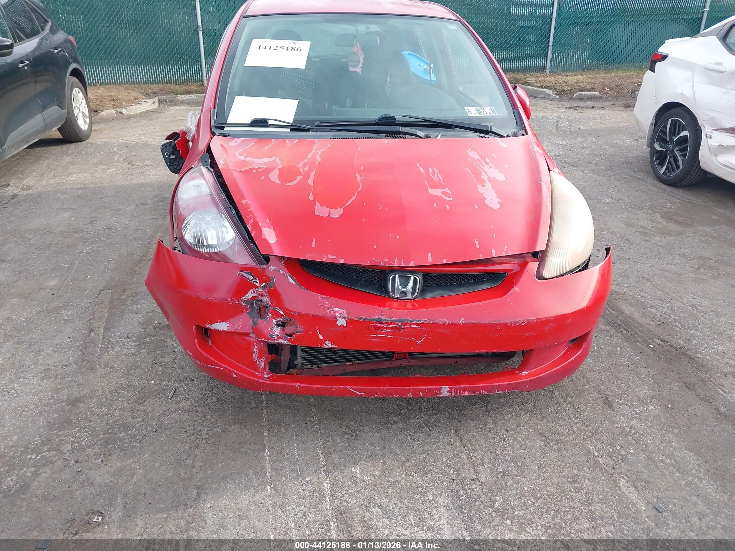 HONDA FIT image 6