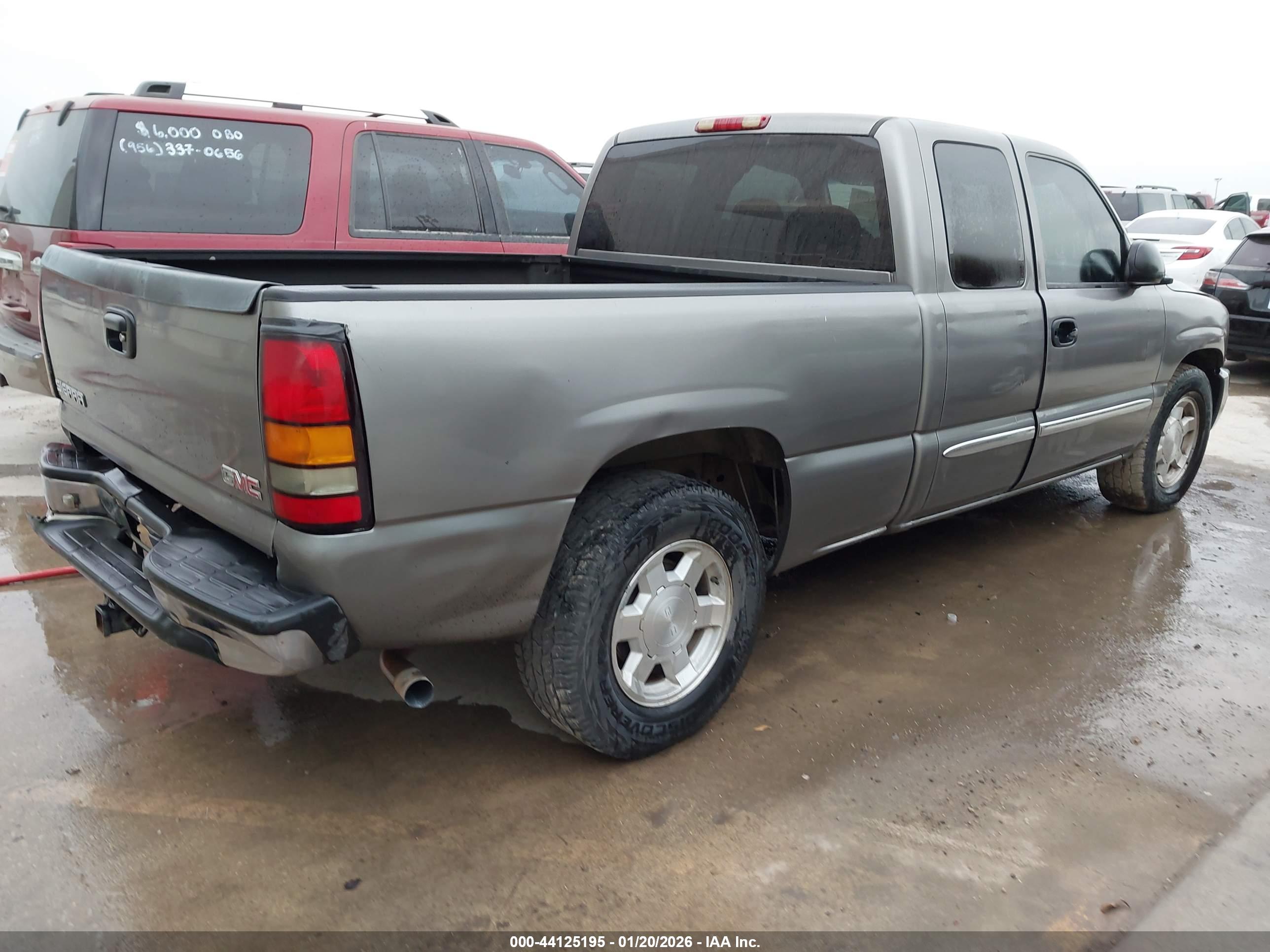 GMC SIERRA image 4
