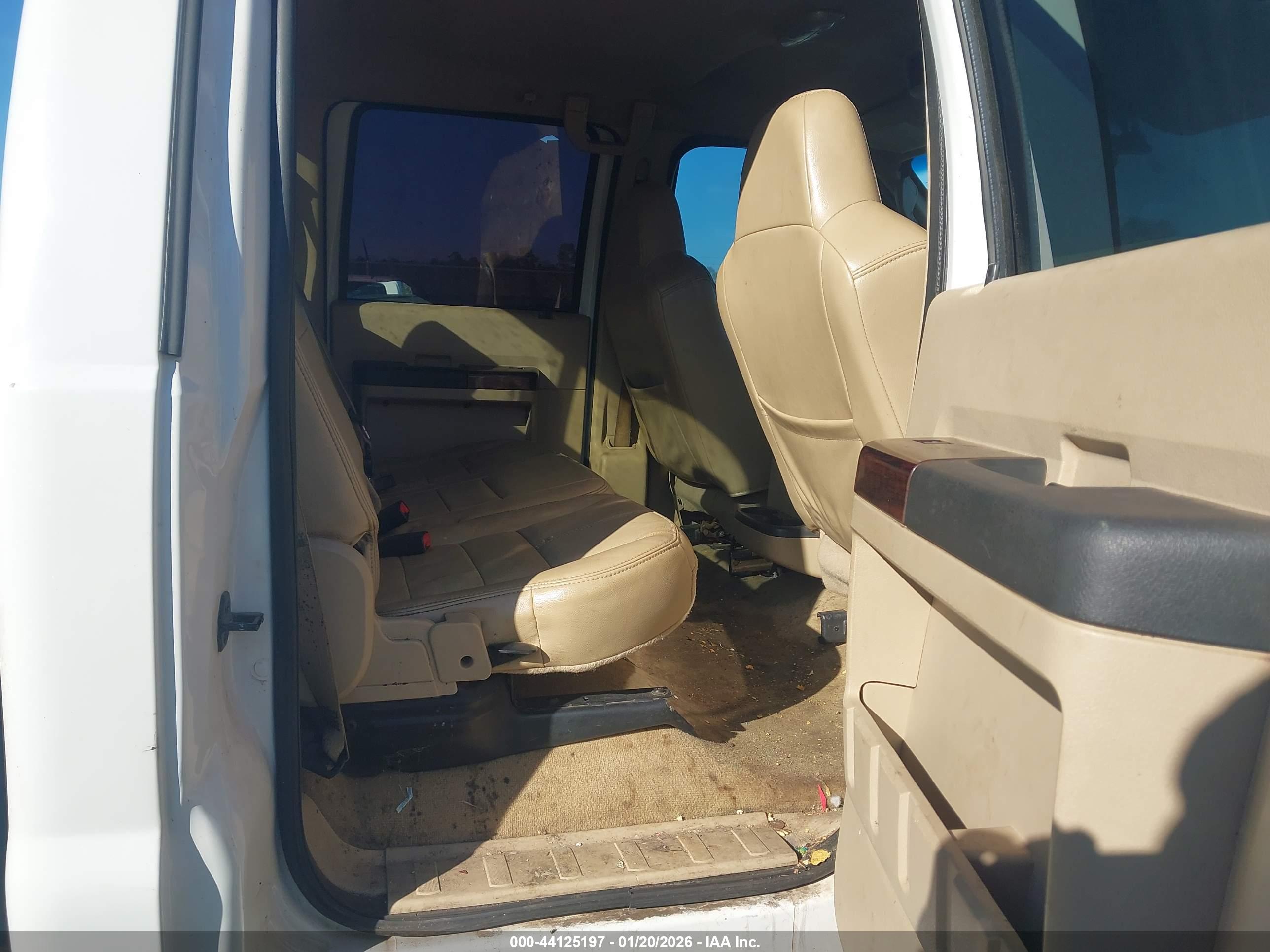 FORD F-250 image 8