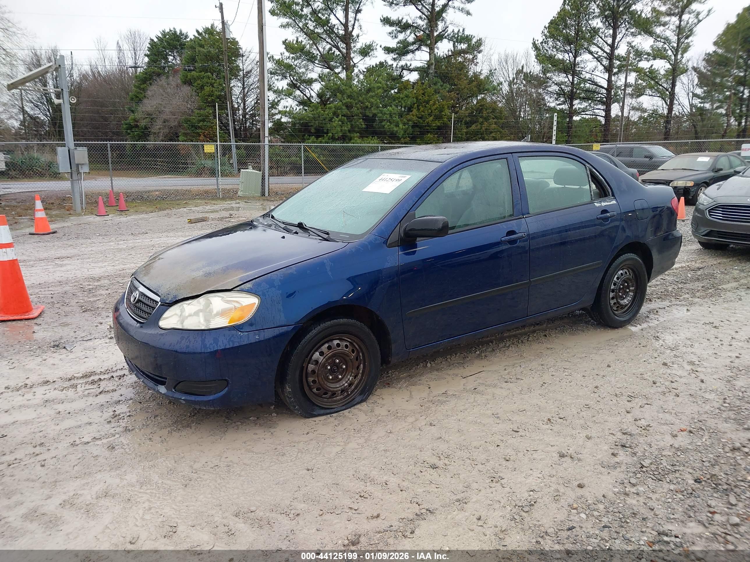 TOYOTA COROLLA image 2