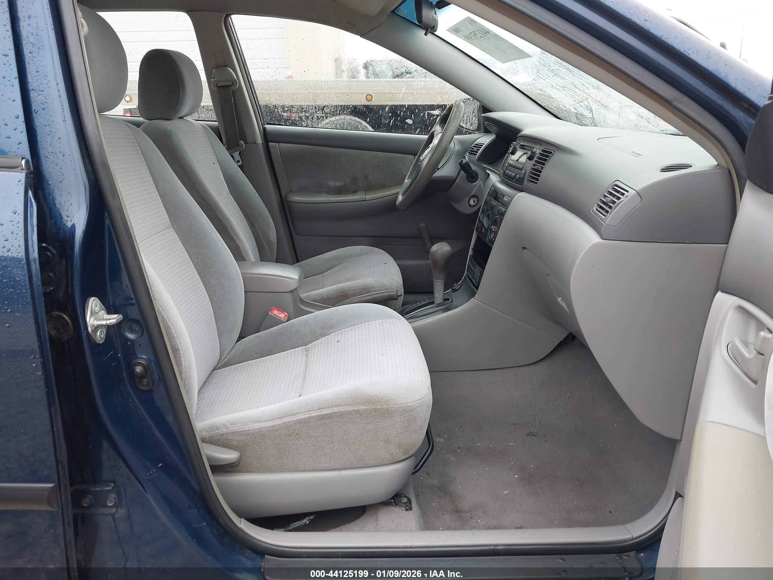 TOYOTA COROLLA image 5