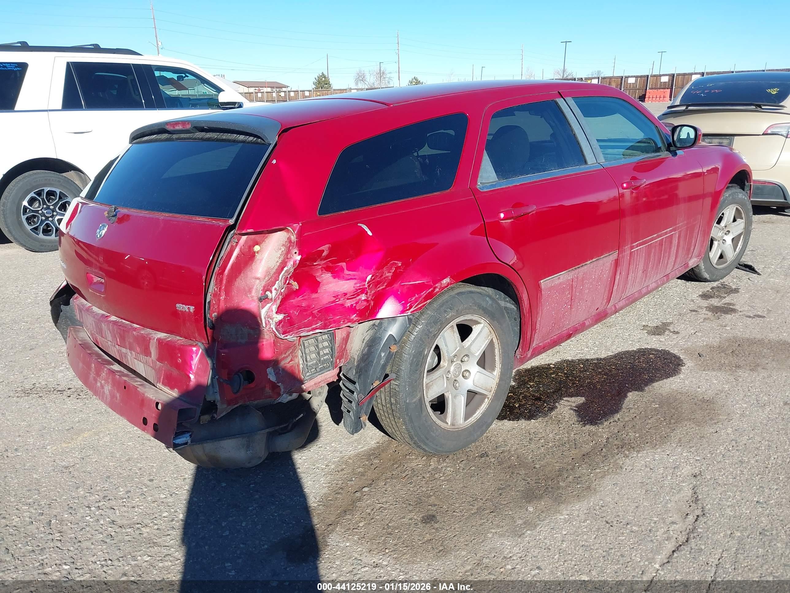 DODGE MAGNUM image 4