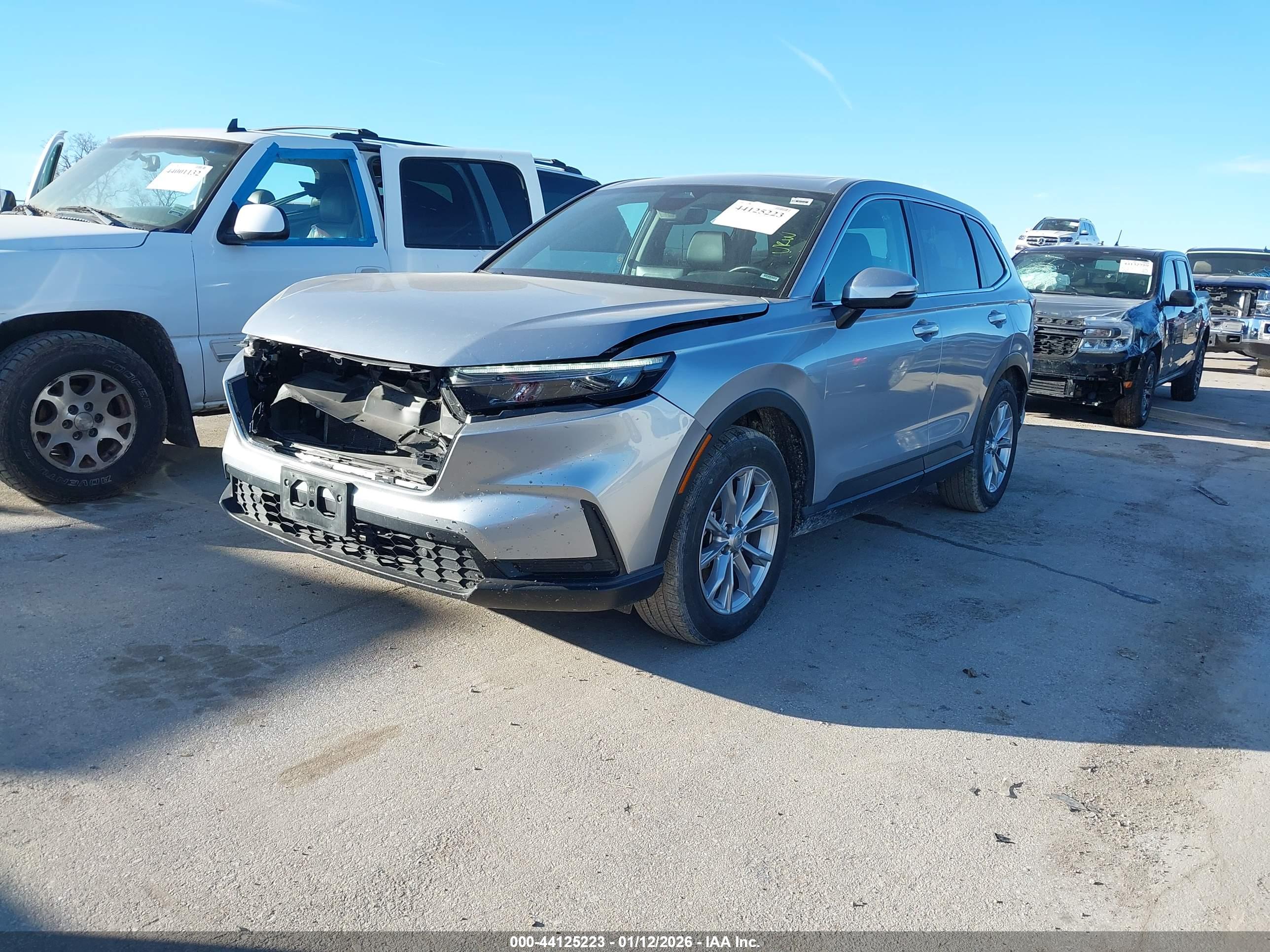 HONDA CR-V image 2