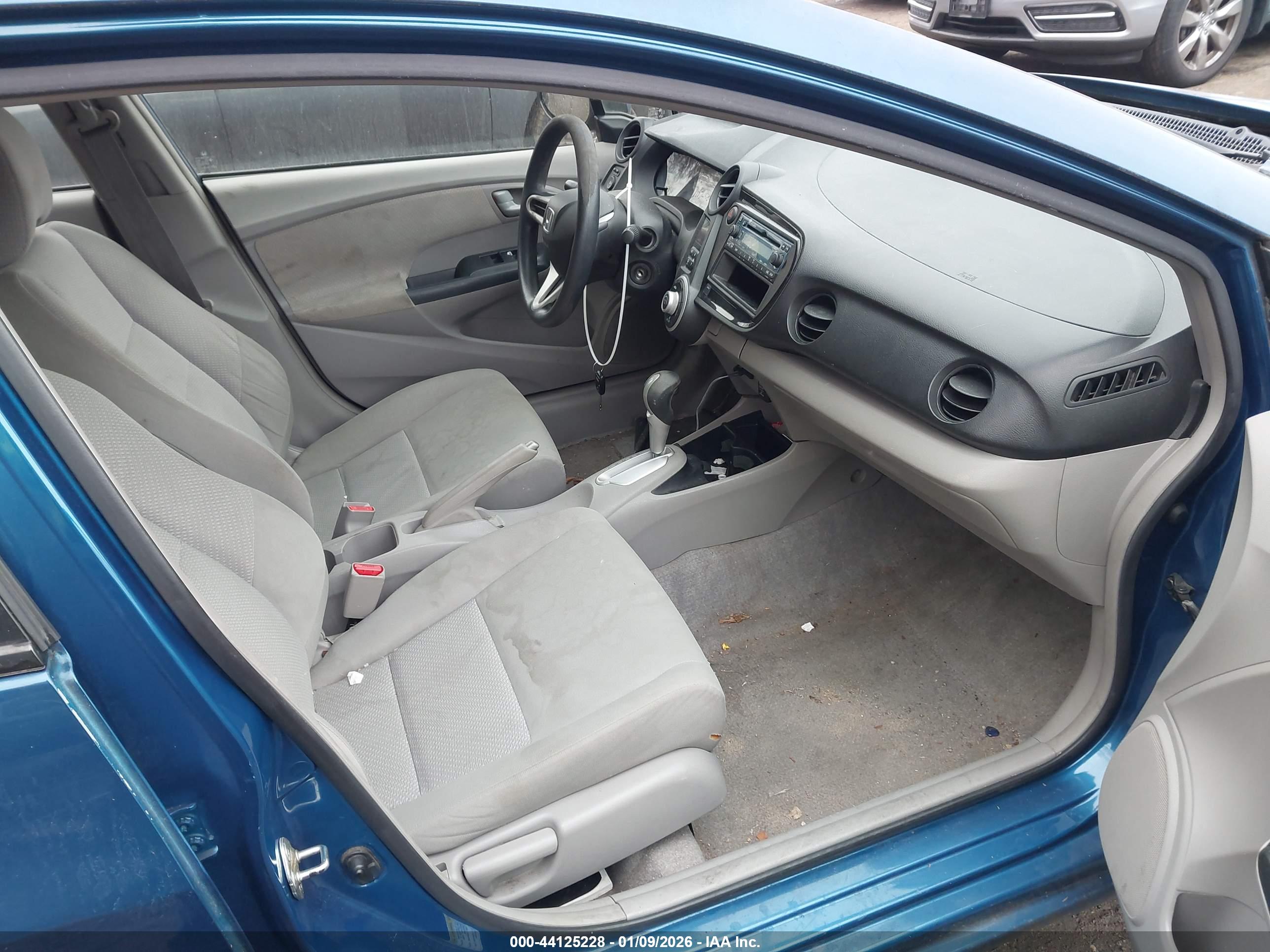 HONDA INSIGHT image 5