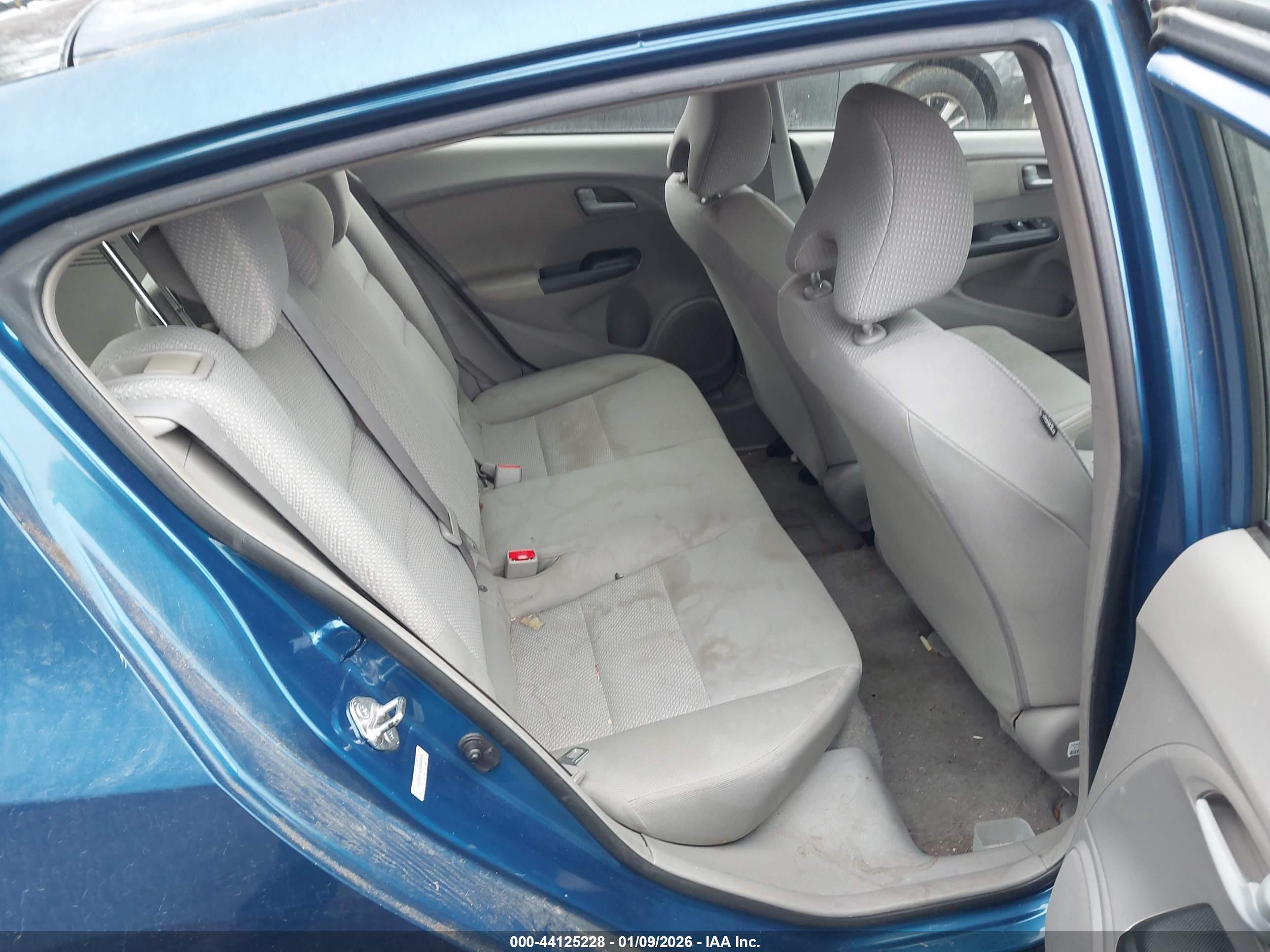 HONDA INSIGHT image 8