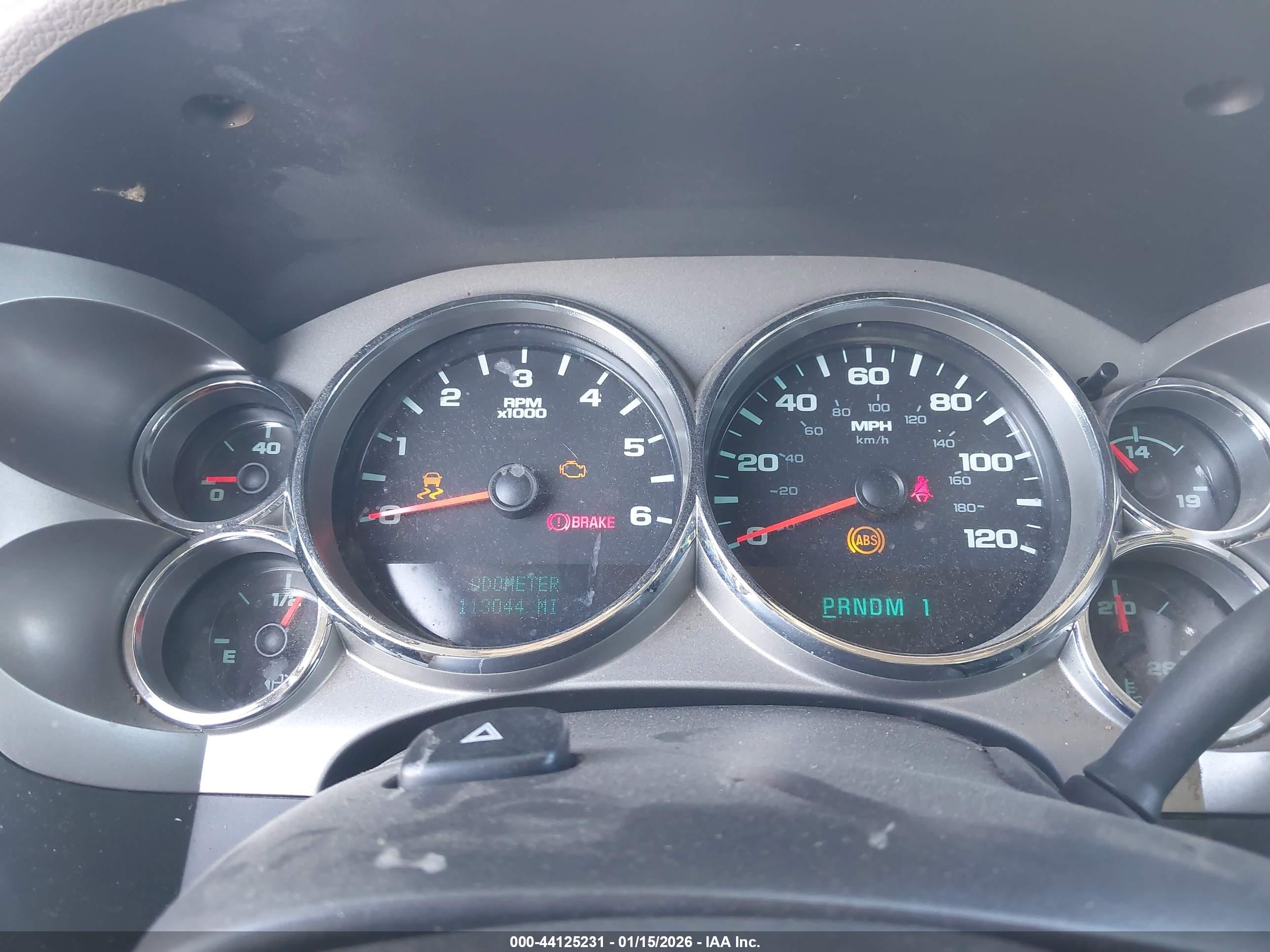 CHEVROLET SILVERADO image 7