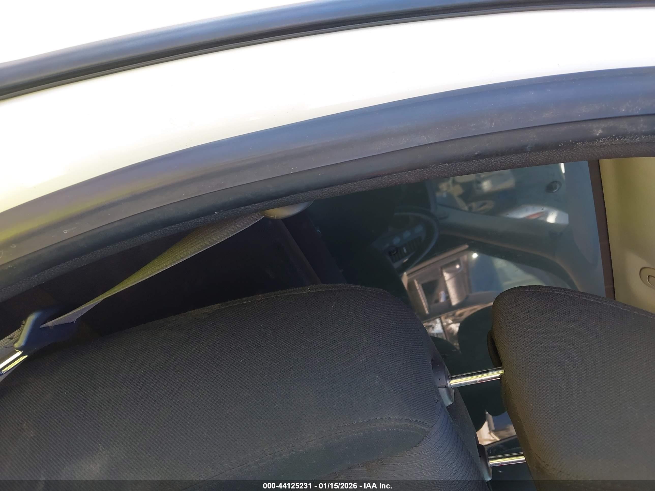 CHEVROLET SILVERADO image 8