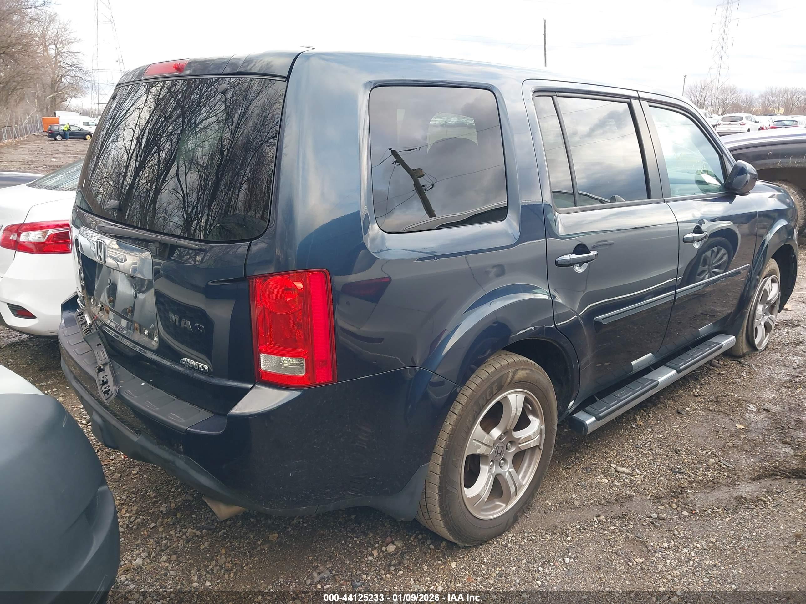 HONDA PILOT image 4