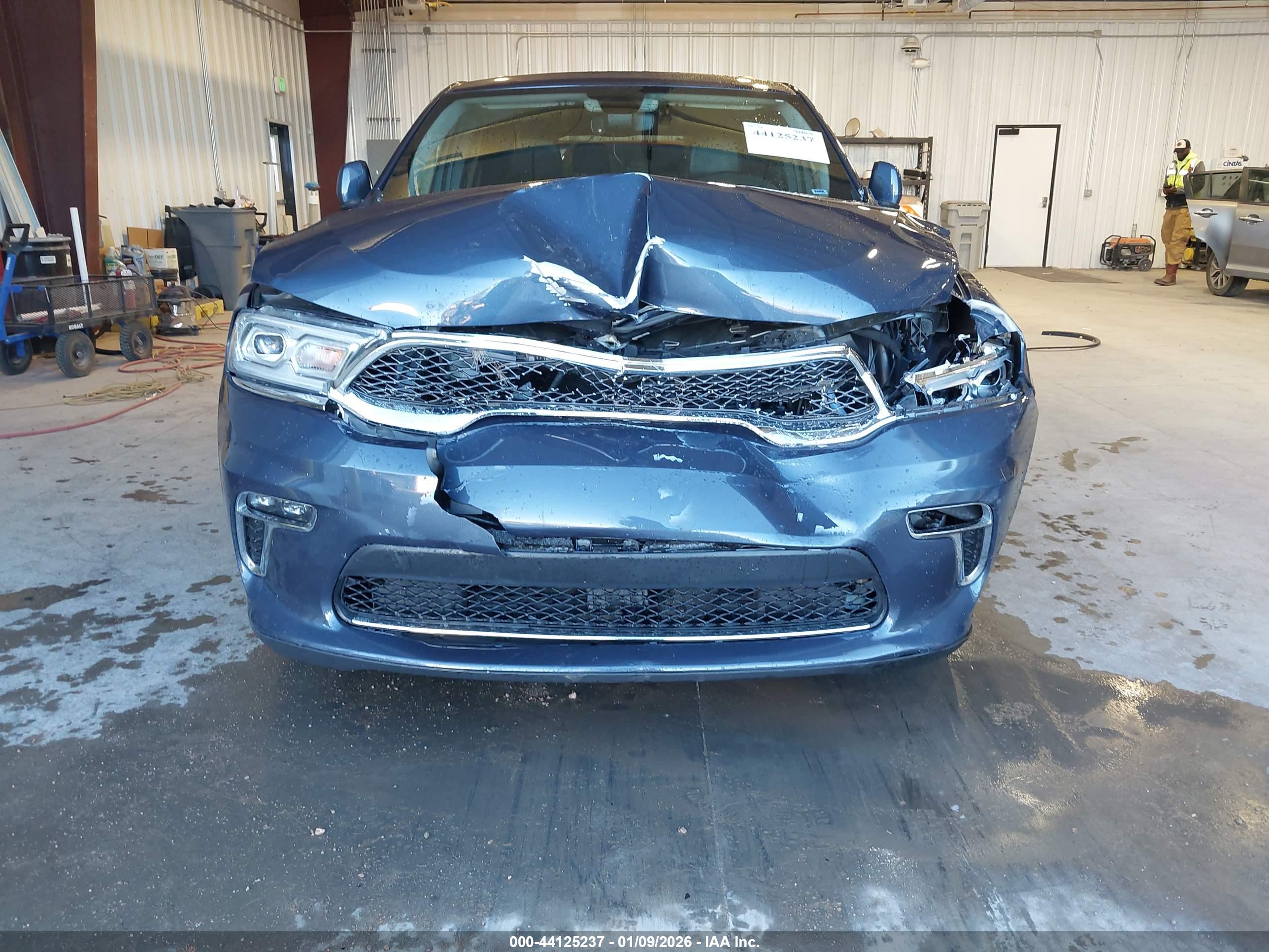 DODGE DURANGO image 6