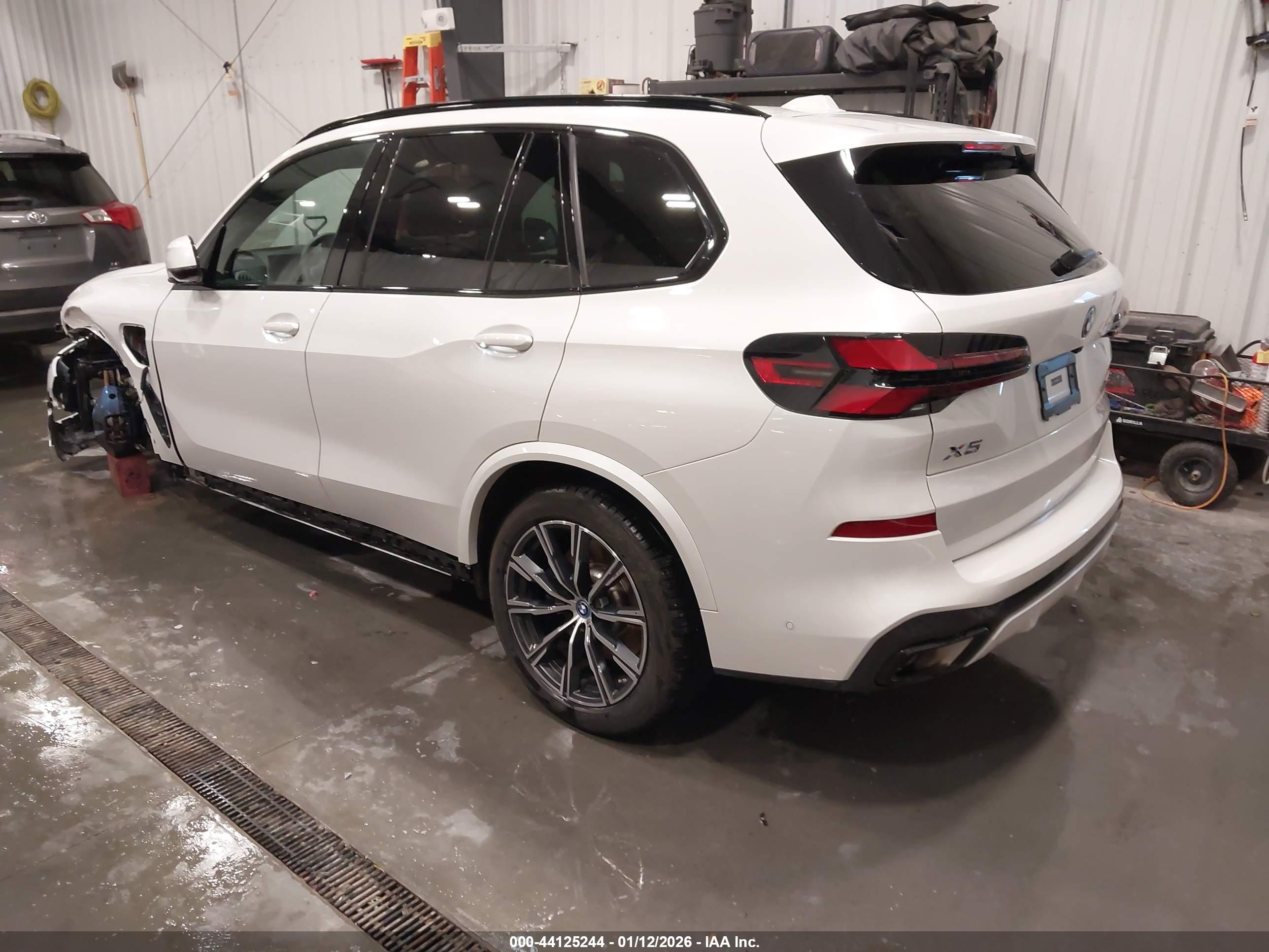 BMW X5 image 3