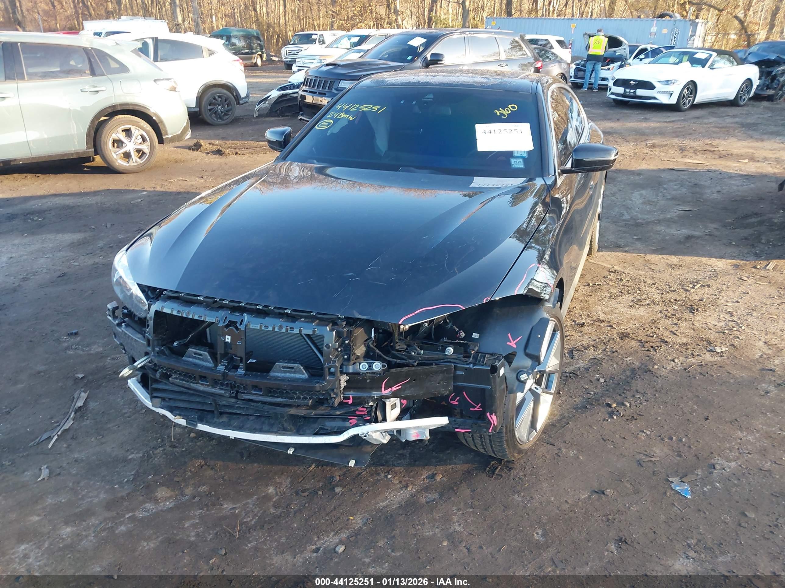 BMW I4 image 6