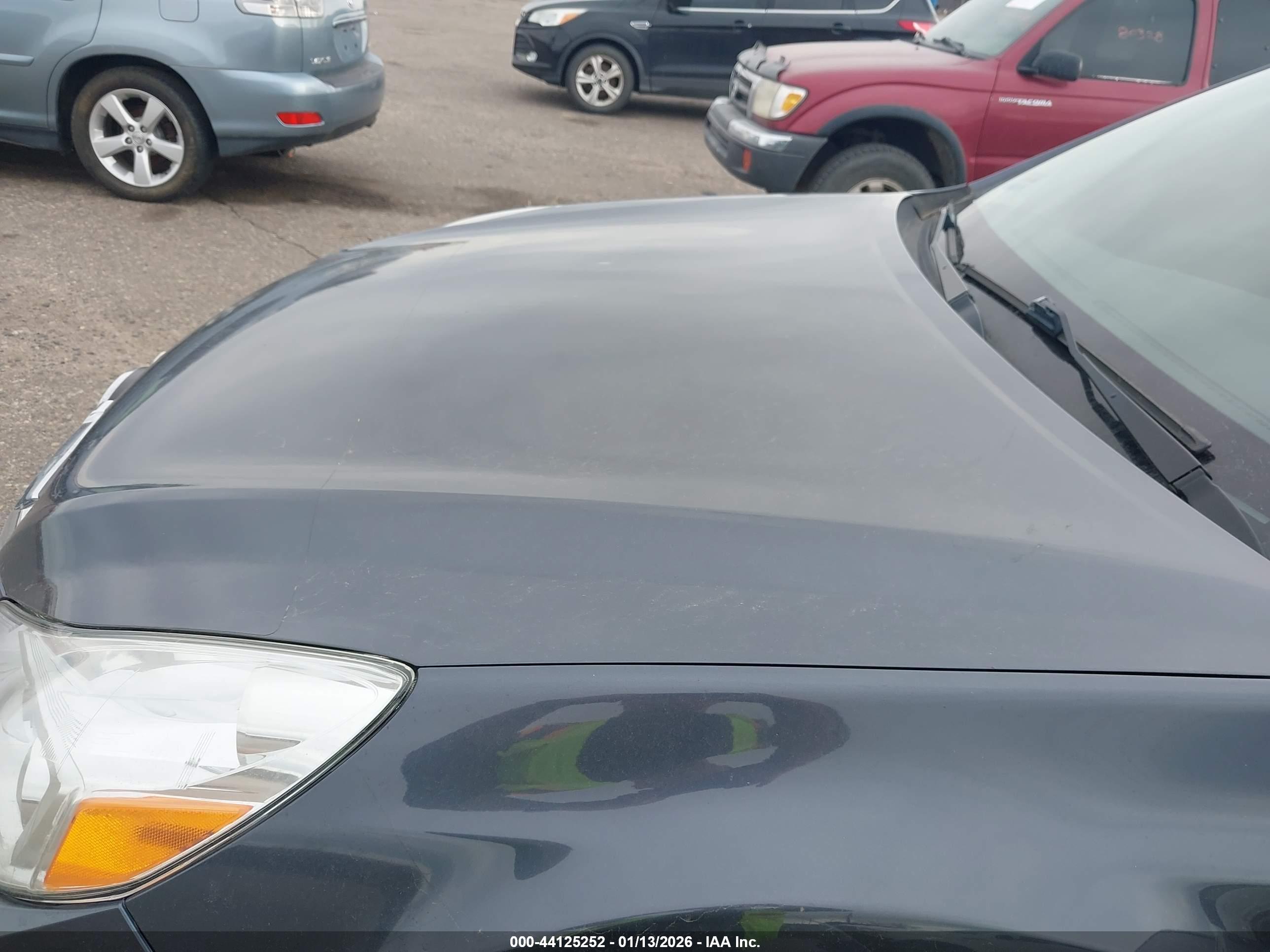 SUBARU OUTBACK image 6