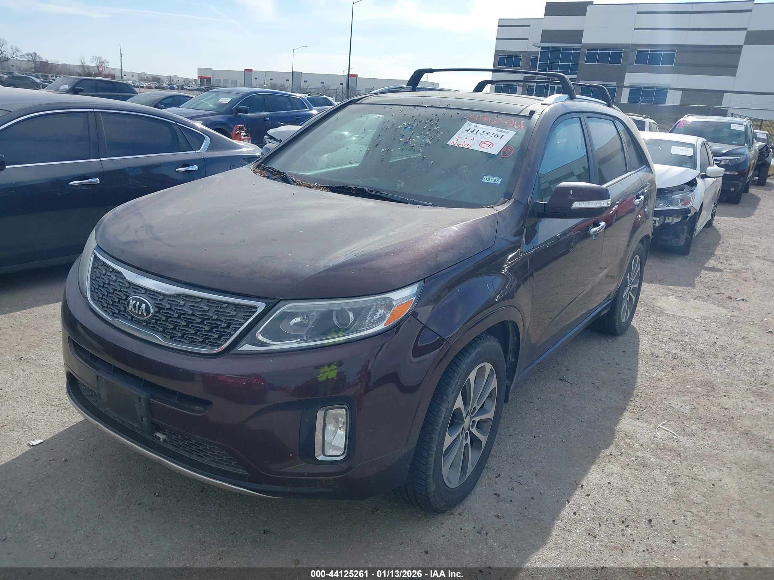 KIA SORENTO image 2