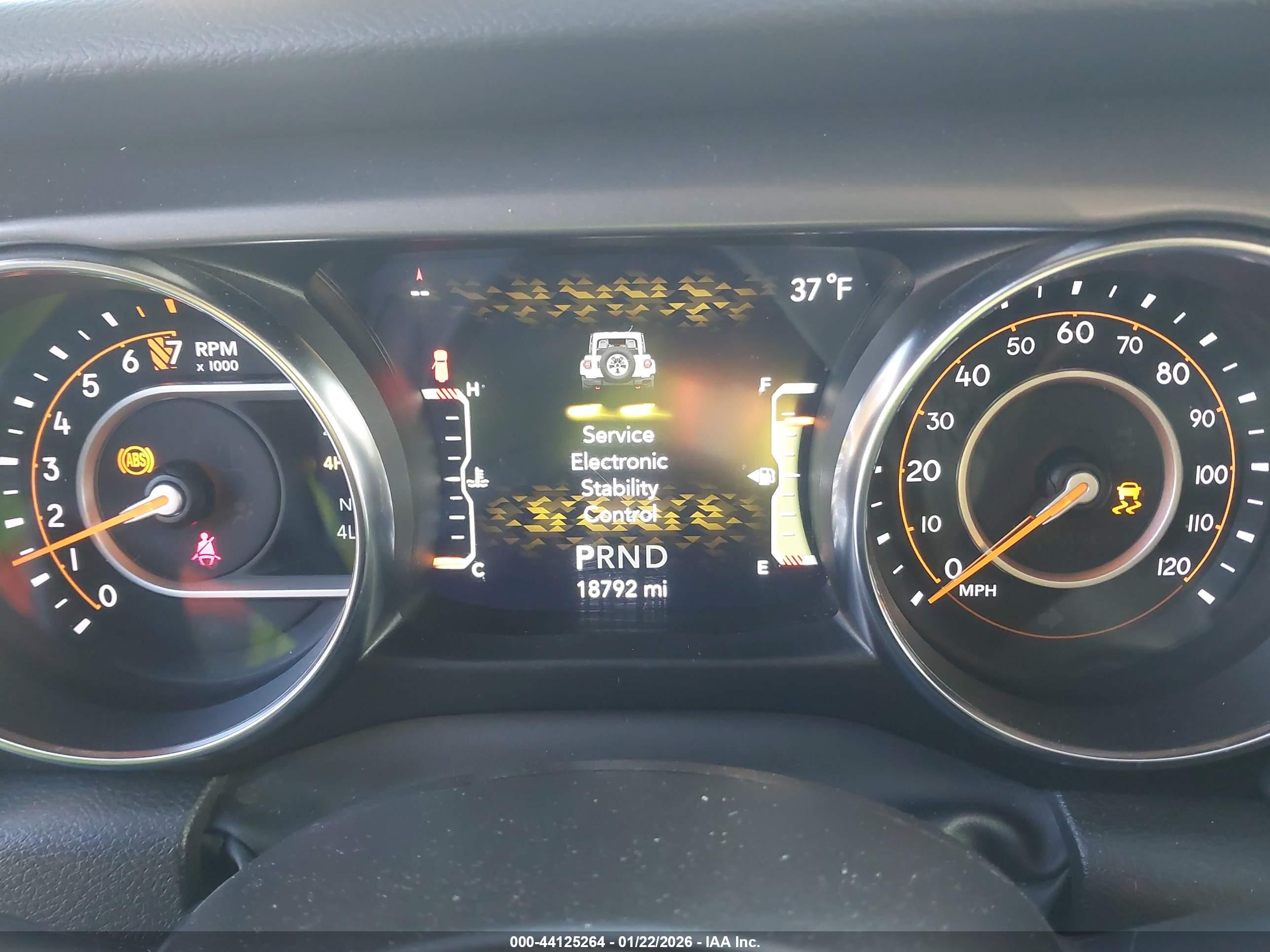 JEEP WRANGLER image 7