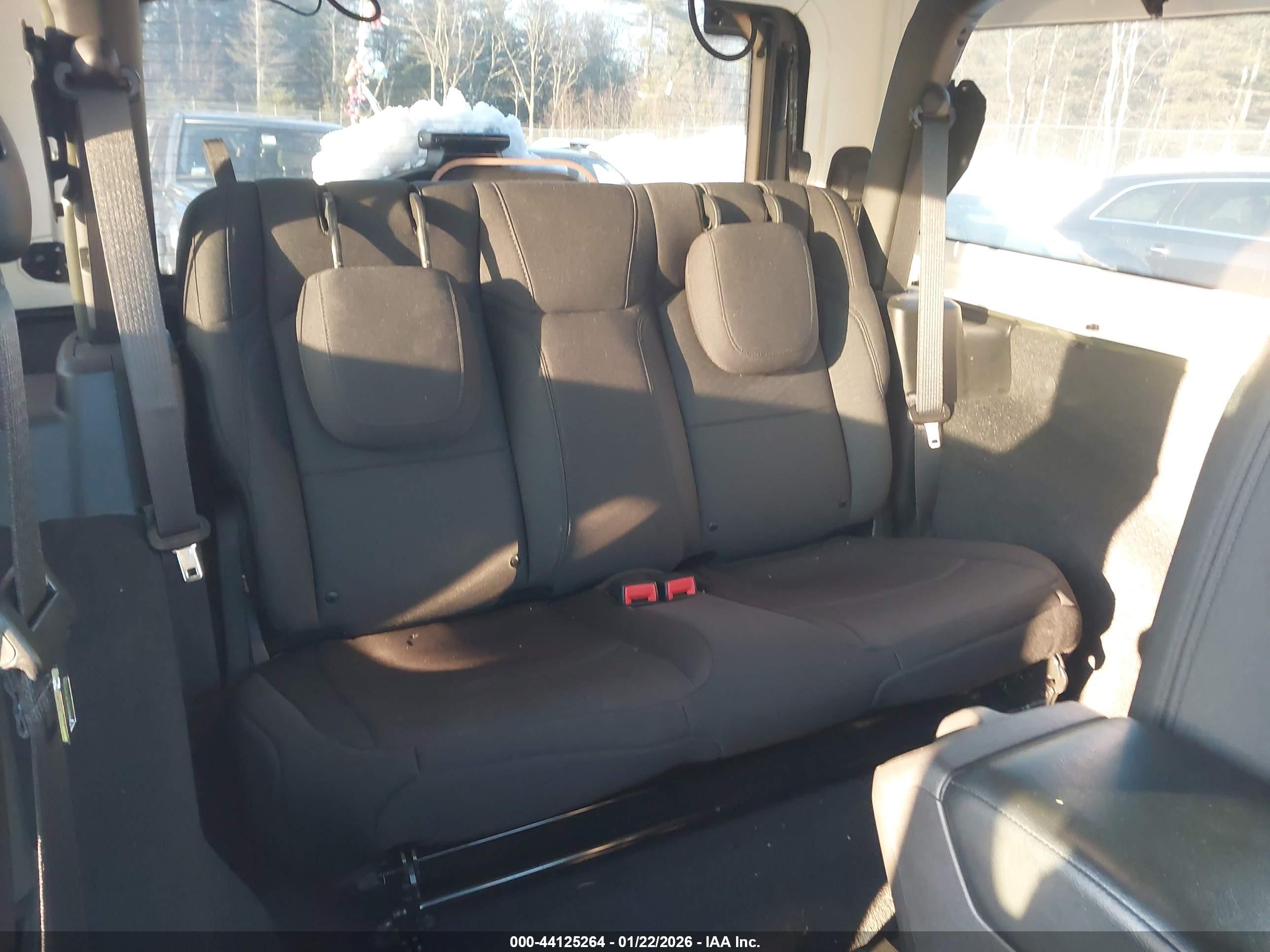 JEEP WRANGLER image 8